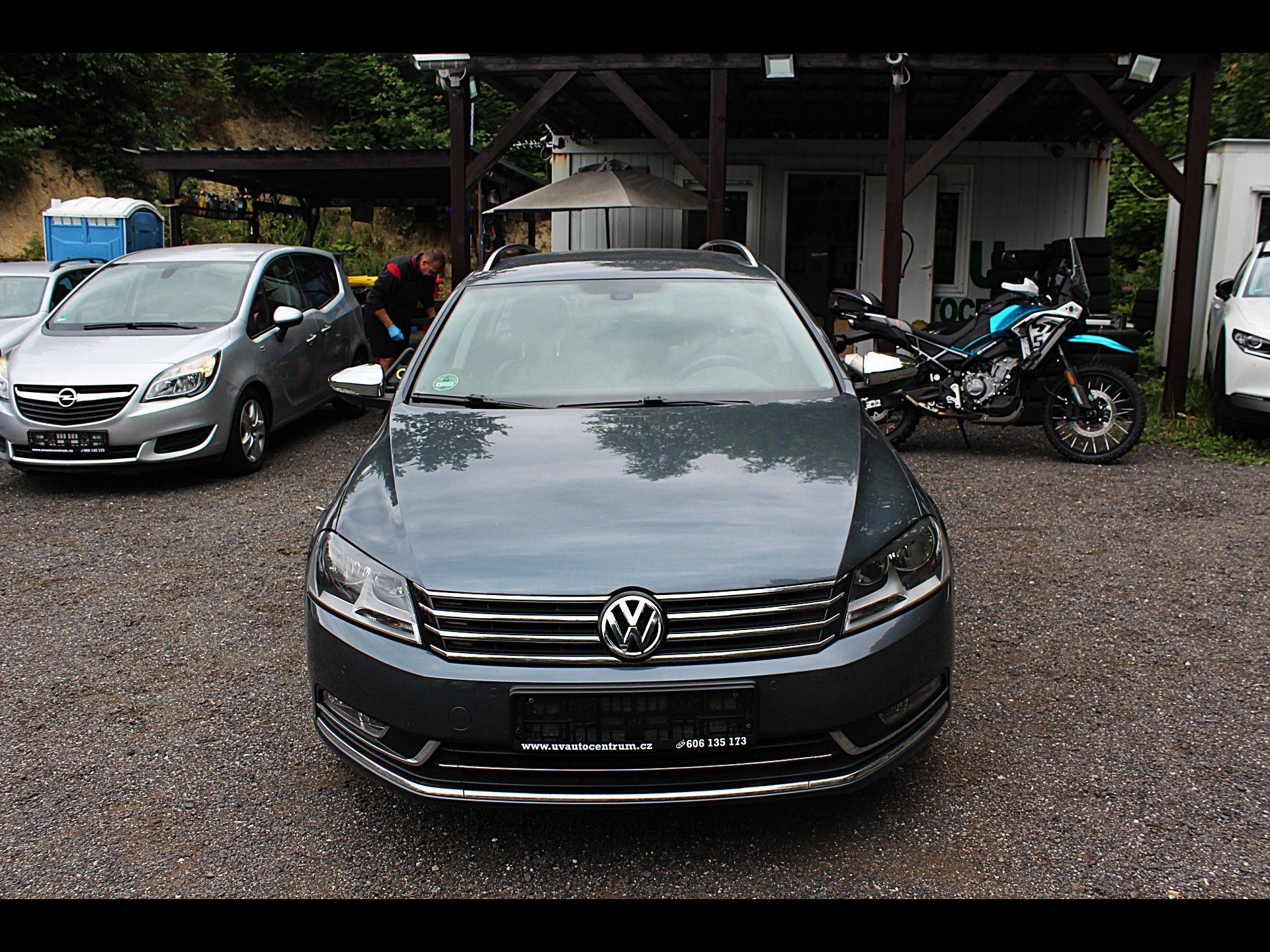 Volkswagen Passat, Variant 2.0 TDi navi. - fotka 2