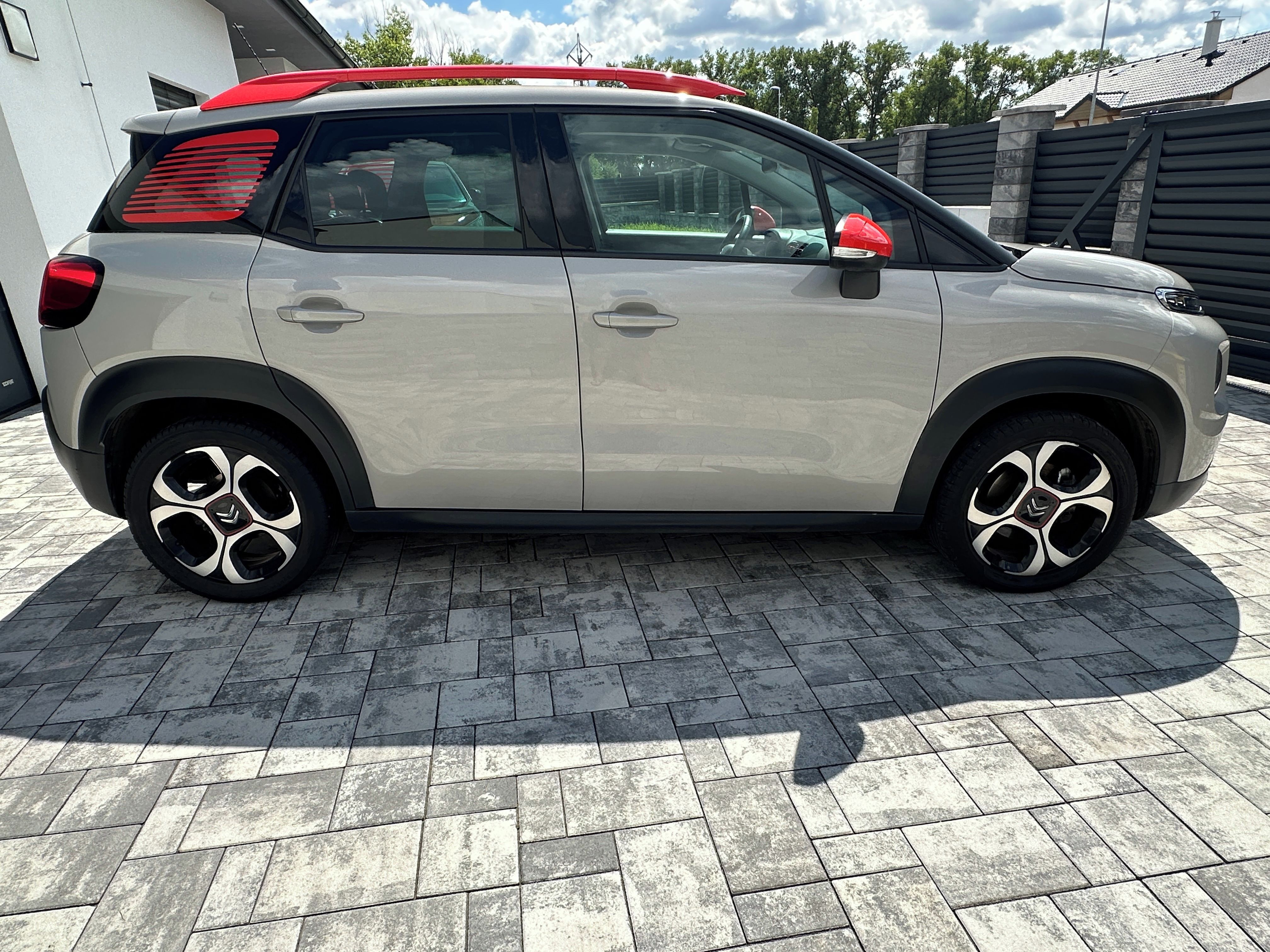 Citroën C3 Aircross, 1,2 PT 96 kW SHINE-KAMERA,NAVI - fotka 5