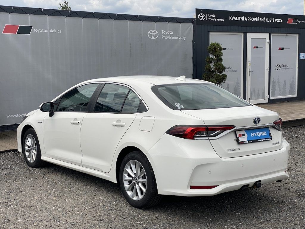 Toyota Corolla, 1.8HSD, ČR, ComTech, tažné - fotka 5