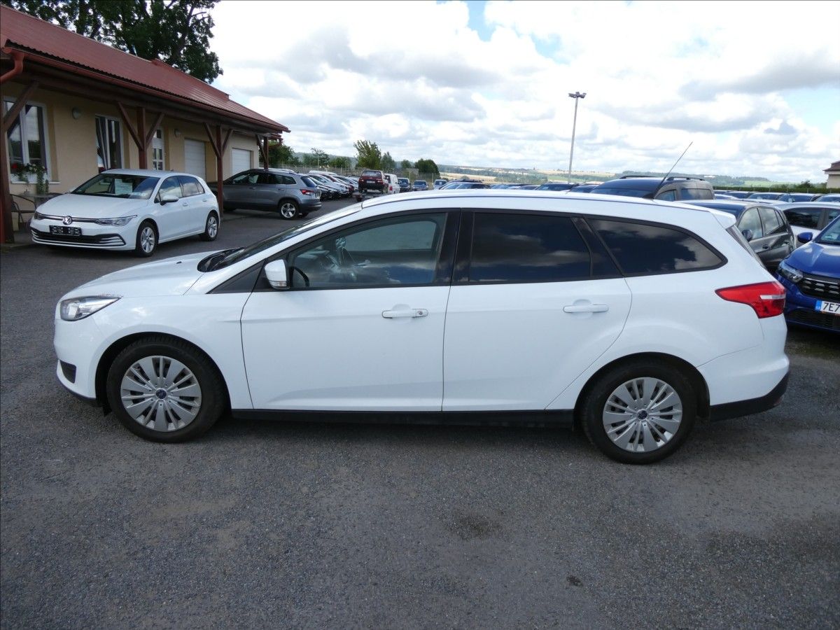 Ford Focus, 1,5 TDCi Combi,po servise+STK - fotka 6