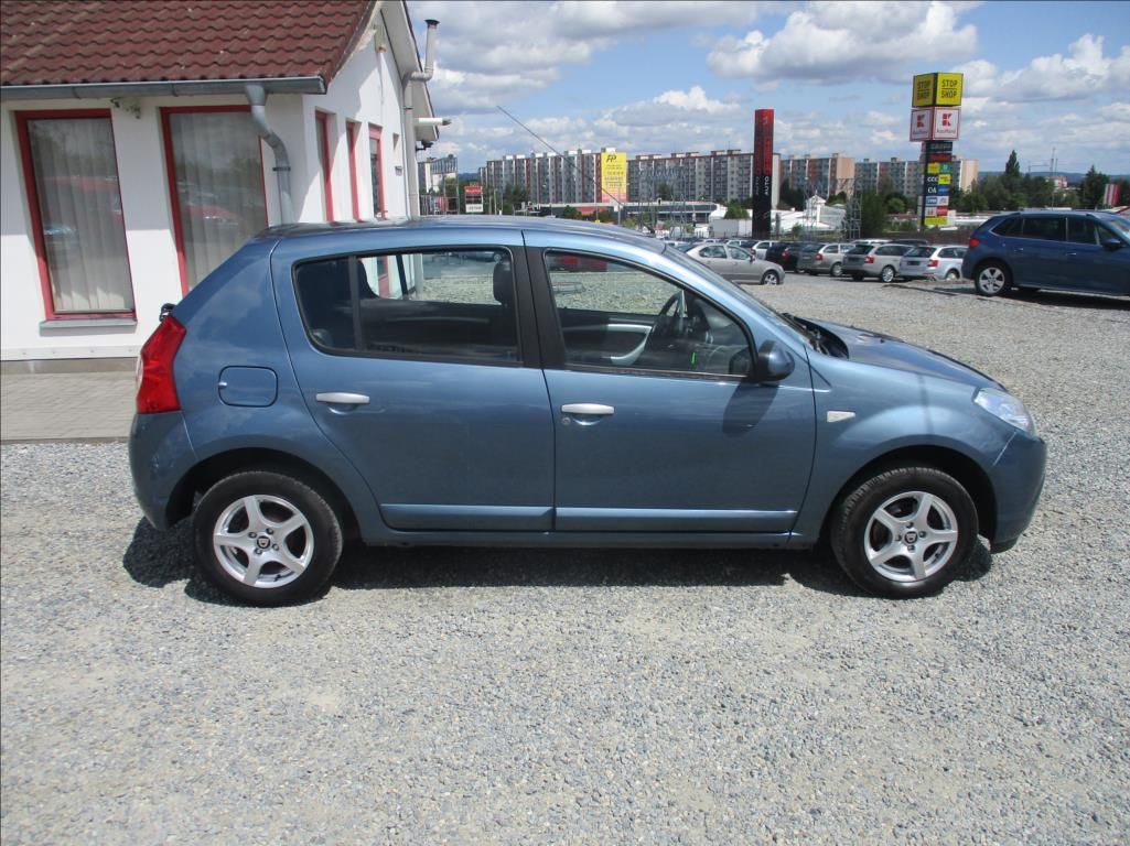 Dacia Sandero, 1,4 i, klimatizace, serviska, - fotka 5