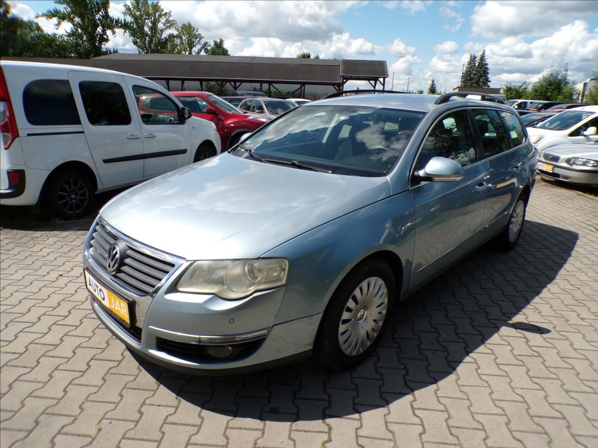 Volkswagen Passat, 2,0 FSI - fotka 2
