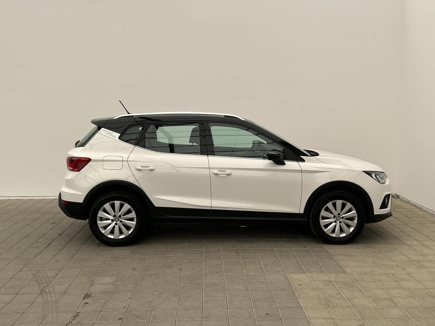 Seat Arona, 1.0TGI 70kW Xcellence - fotka 6