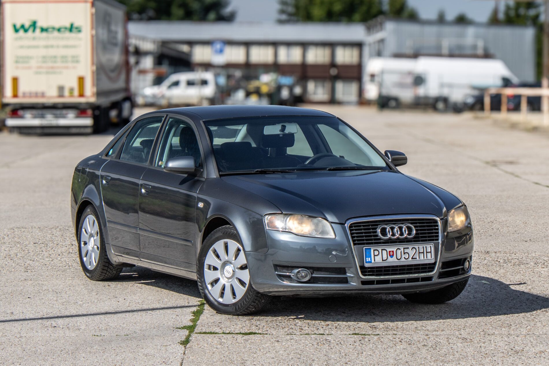 Audi A4 - fotka 3