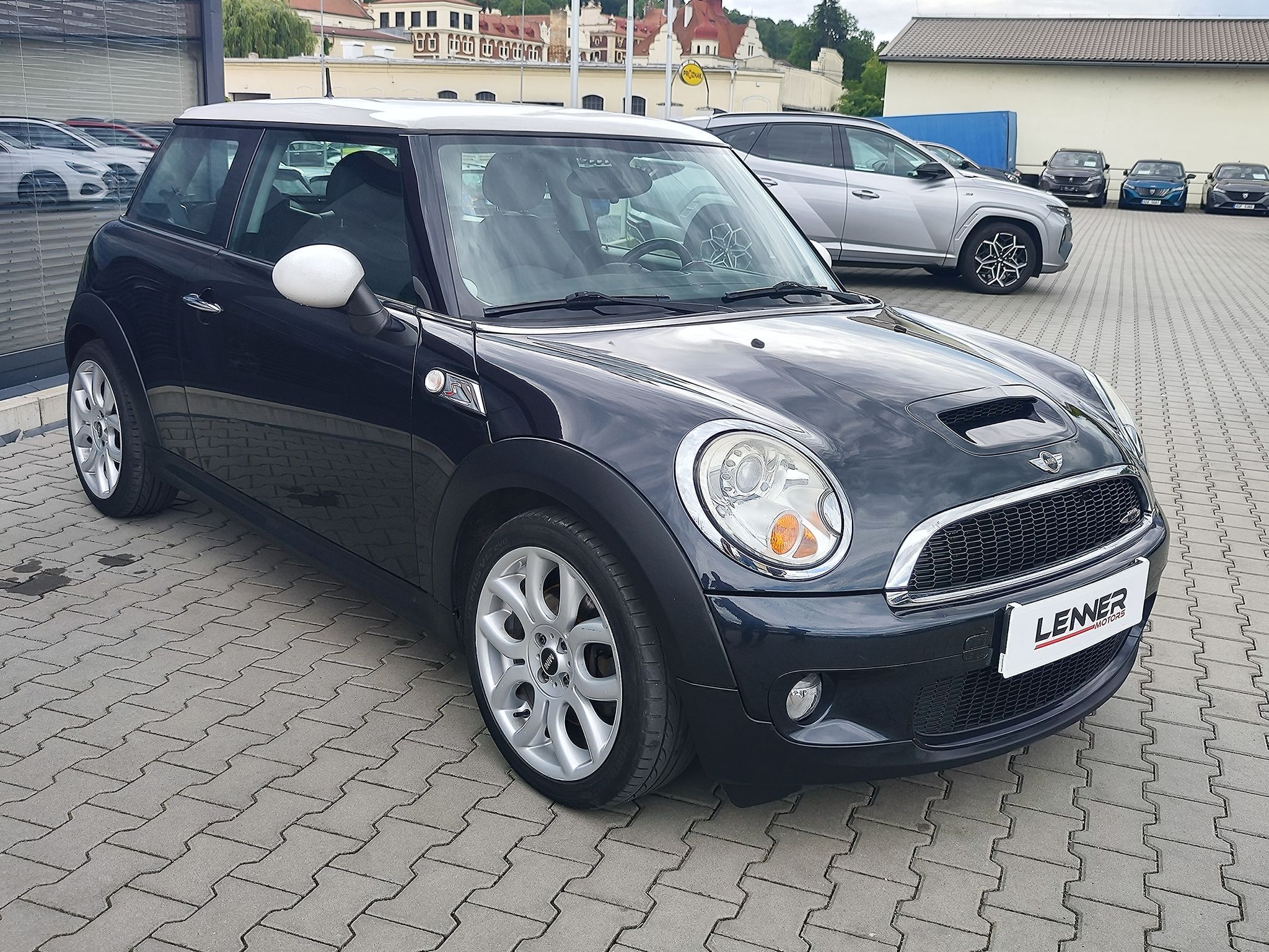 Mini Cooper S, 1.6/141kW John Cooper Works - fotka 3