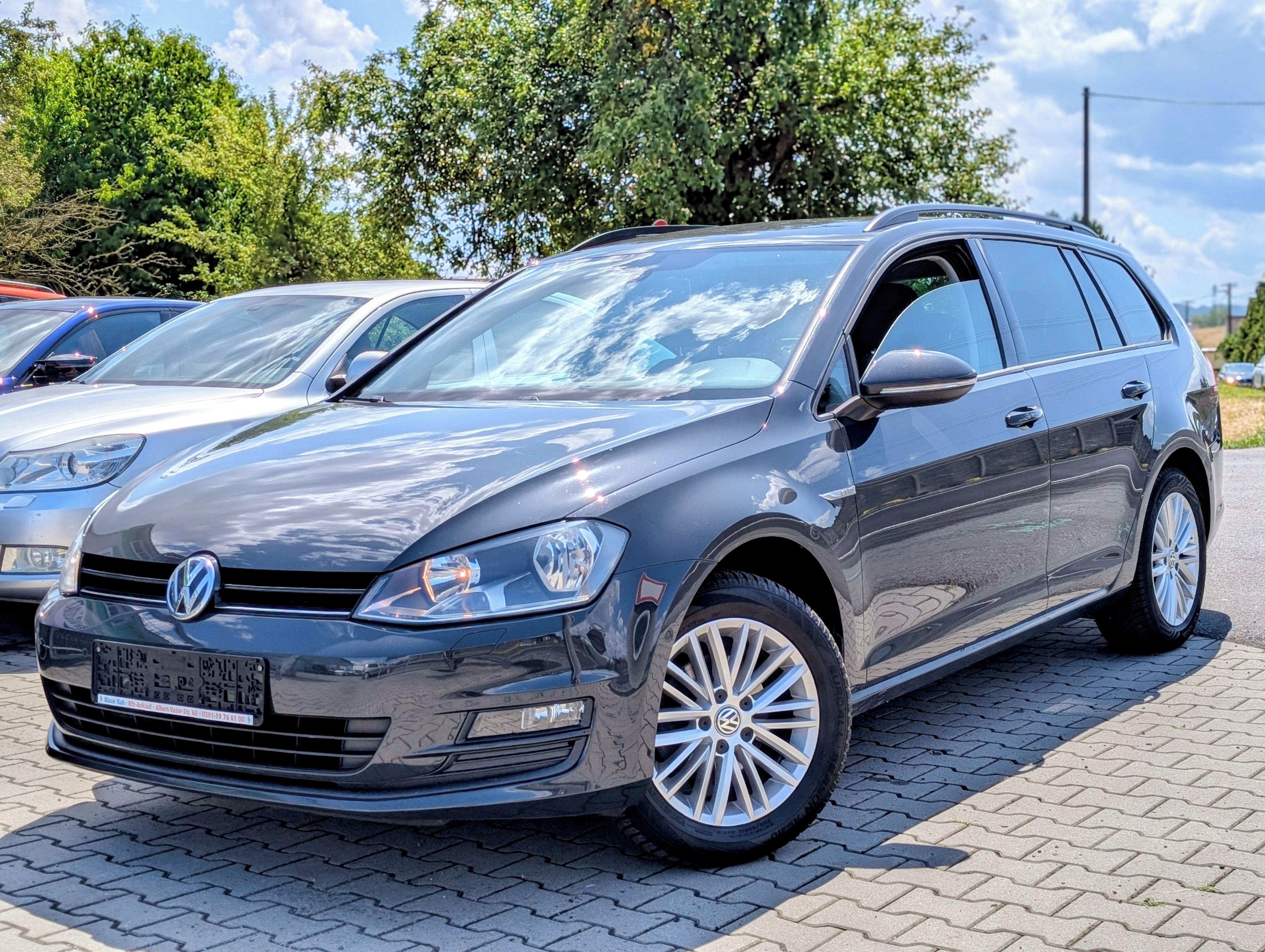 Volkswagen Golf, VII VARIANT 1.2TSi 77kW 2014 - fotka 2