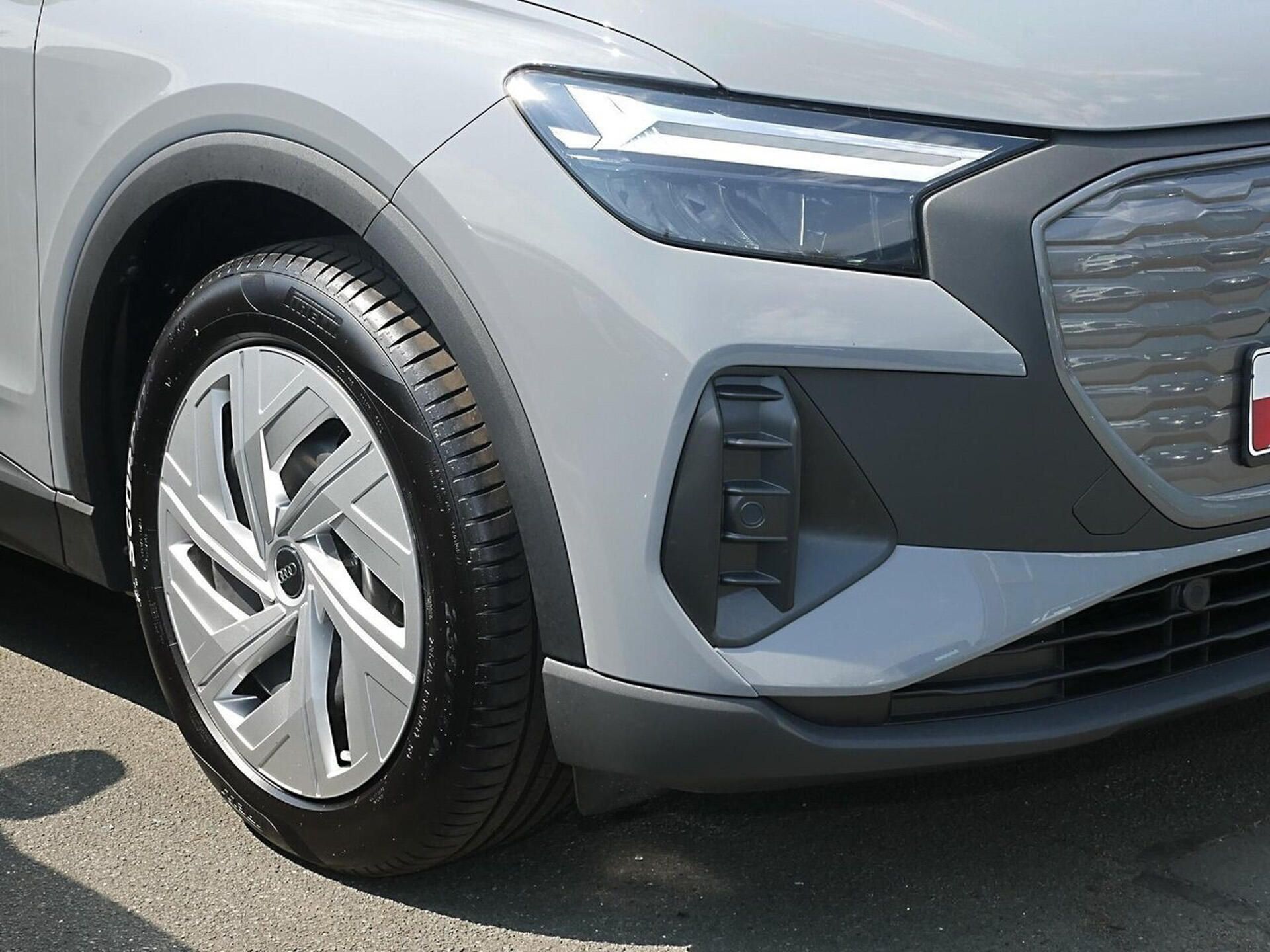Audi Q4 e-tron, Sportback 40 Keyless LED 3zon - fotka 4