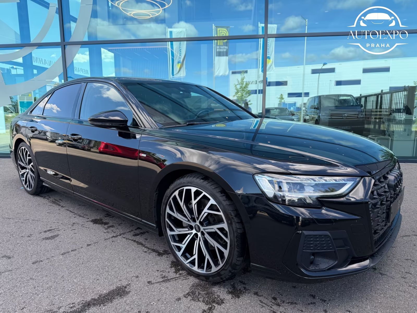 Audi A8, 50 TDI quattro S-LINE - fotka 2