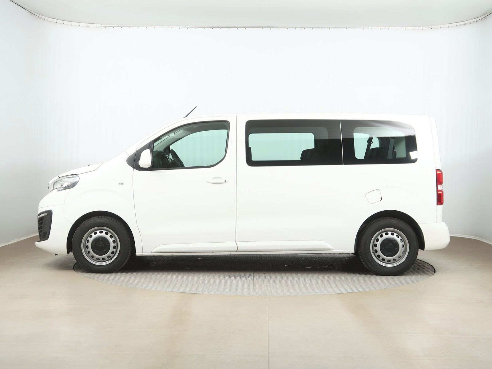 Peugeot Expert, 2.0 BlueHDi, Bus, 9Míst, ČR - fotka 3