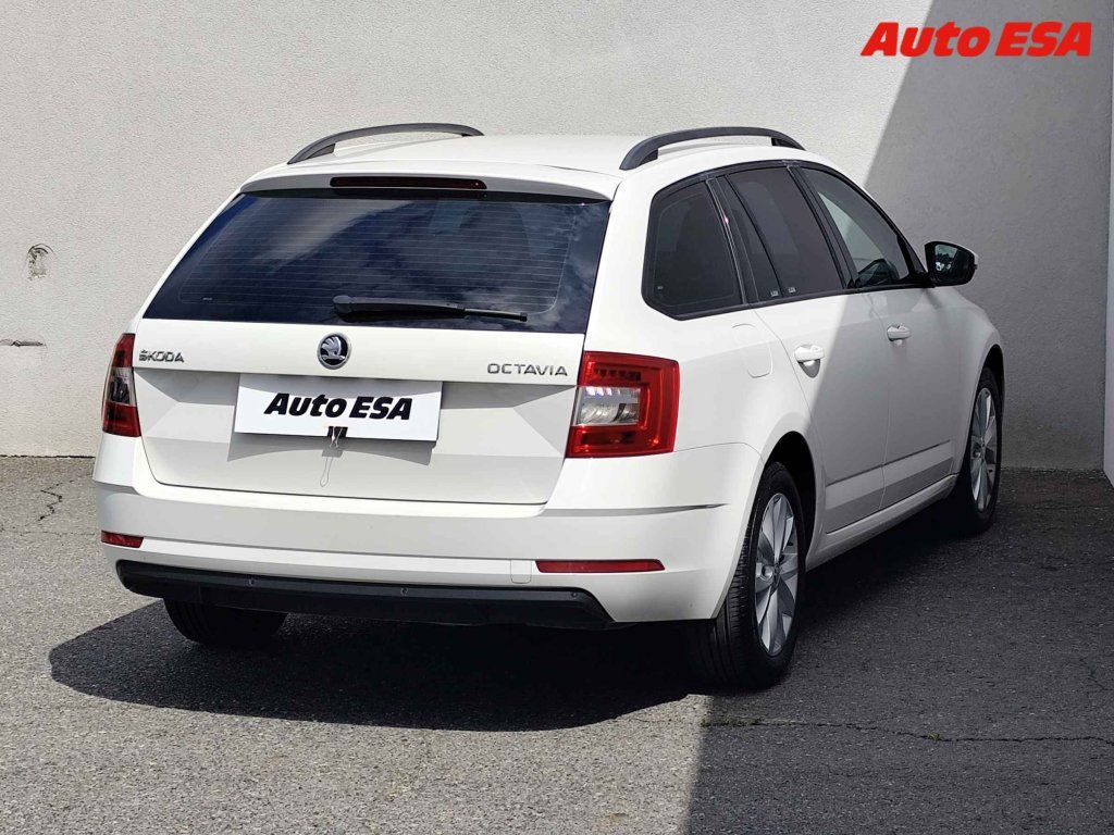 Škoda Octavia, 1.6 tdi - fotka 4