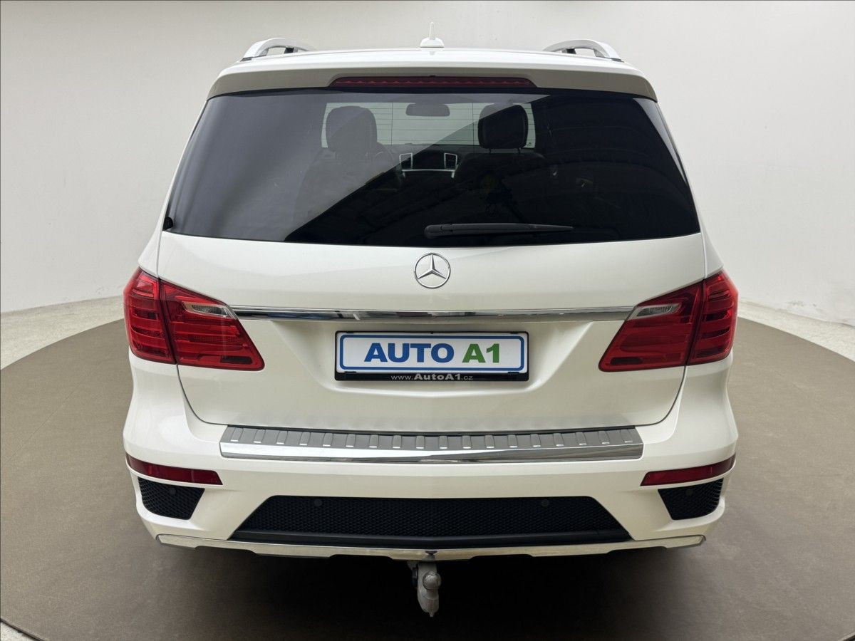 Mercedes-Benz GL, 3,0 DPH AMG 4X4 NZTOP 360° TZ - fotka 5