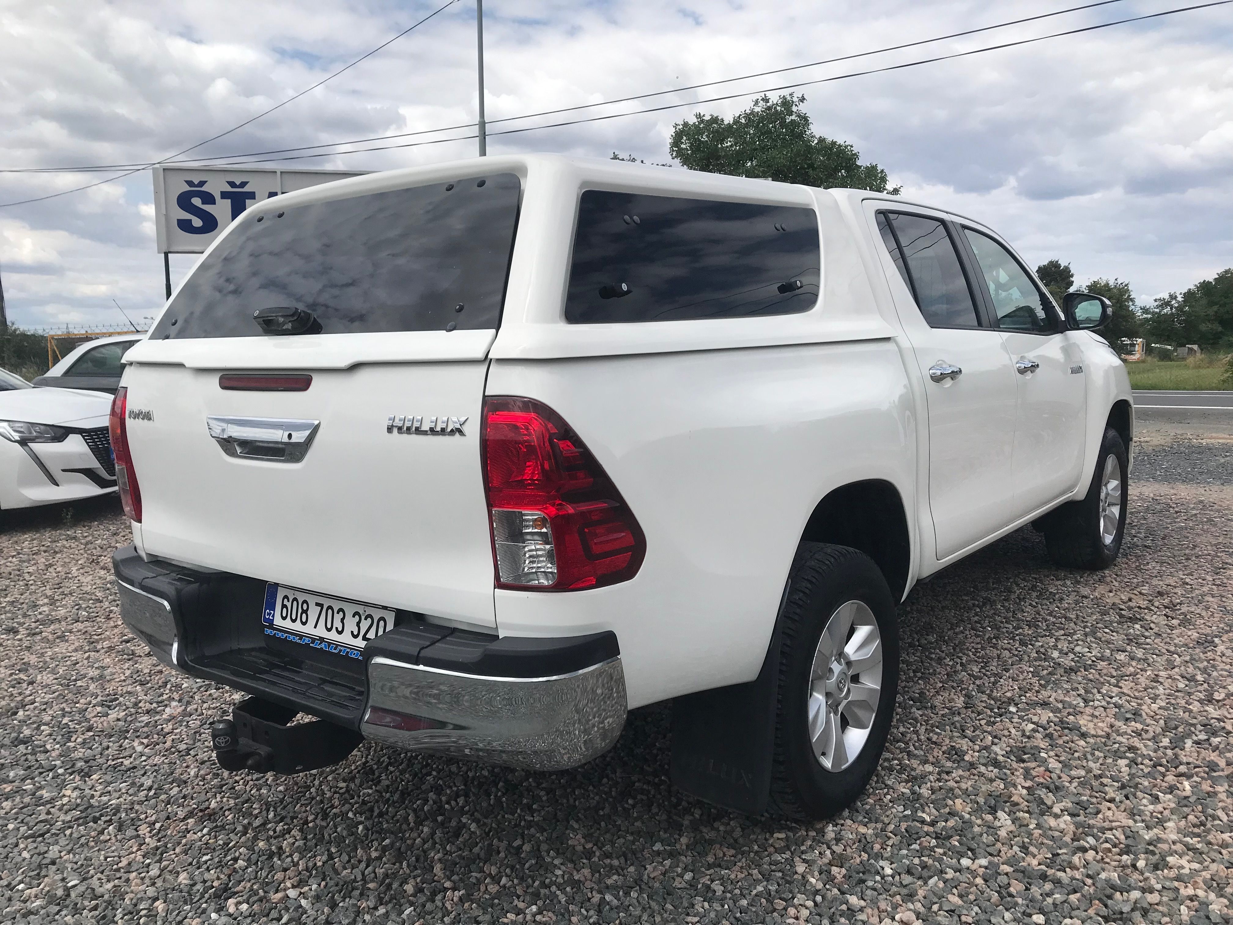 Toyota Hilux, 2.4 D 110 ,4x4,AUT.HARDTOP,ČR - fotka 5