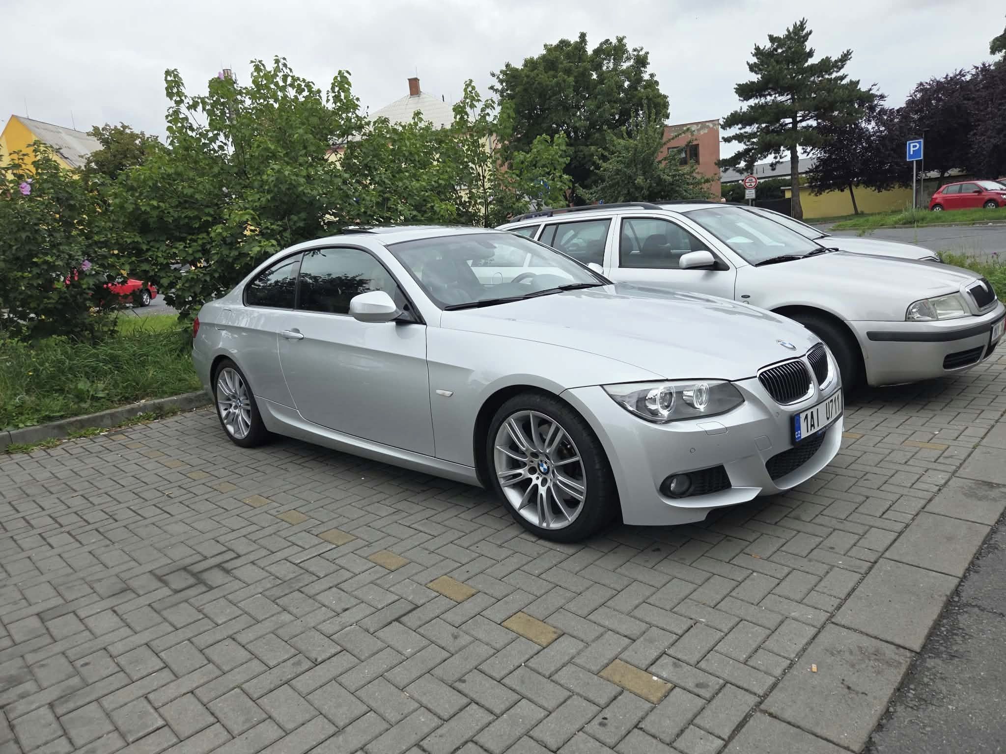 BMW Řada 3, BMW E92 325i LCI | M Paket