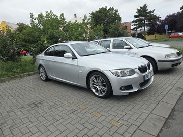 BMW E92 325i LCI | M Paket