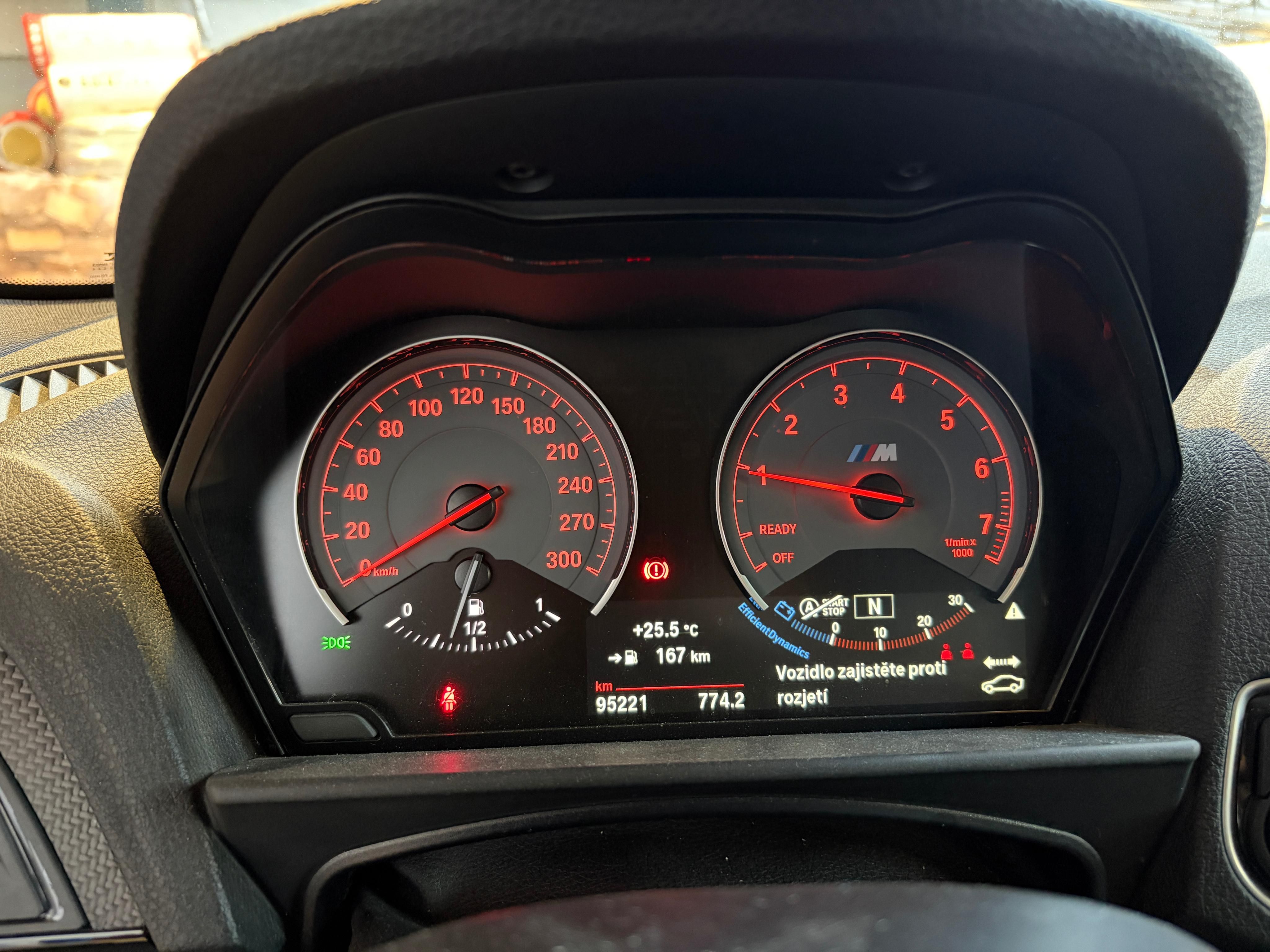 BMW M2, BMW M2 - fotka 5