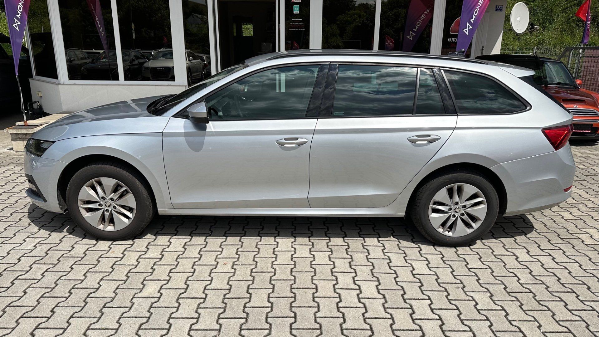 Škoda Octavia, 2.0TDI 85kW DSG -NOVÉ V ČR - fotka 5