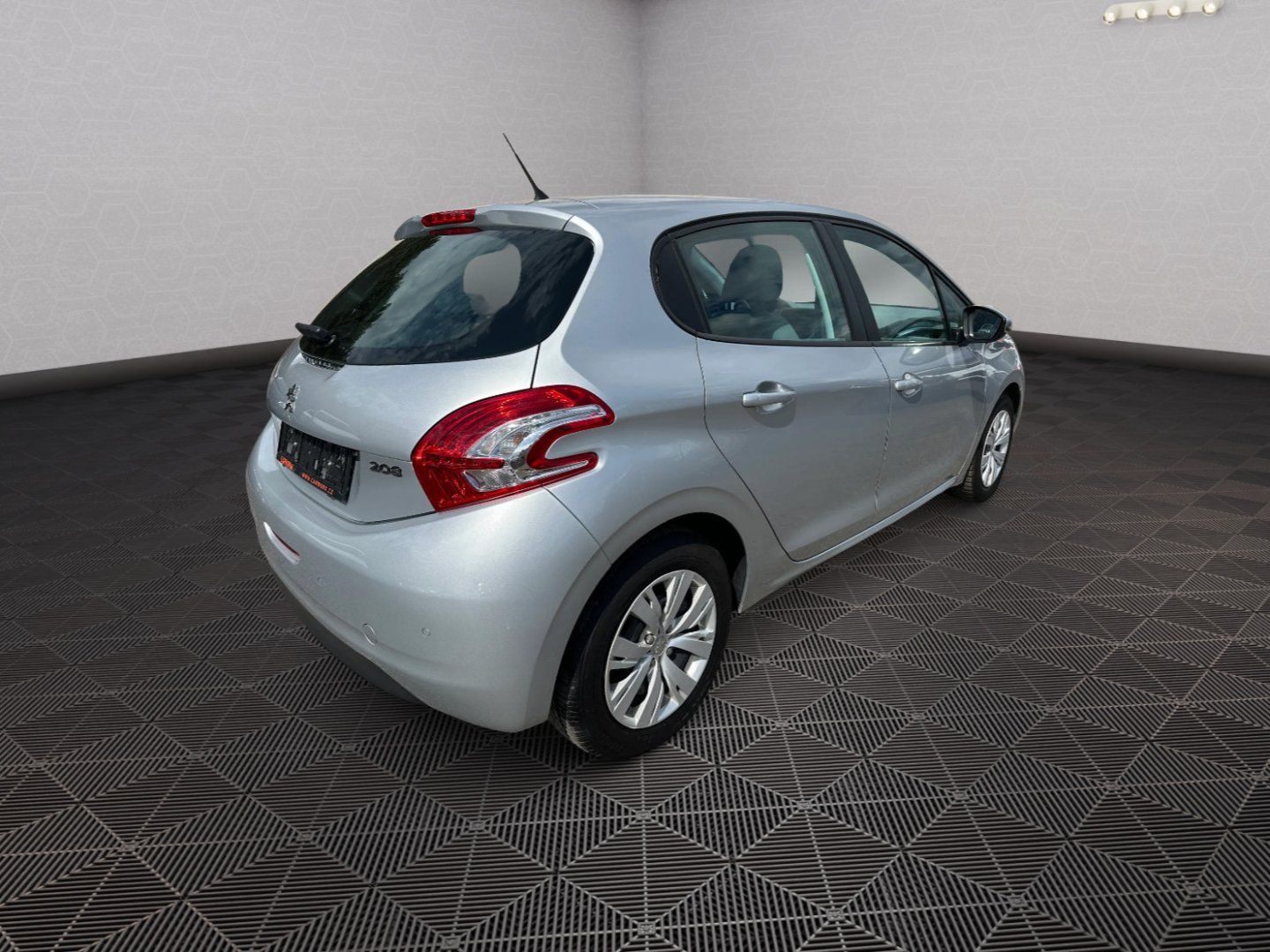 Peugeot 208, 1.2i 60kw - fotka 5