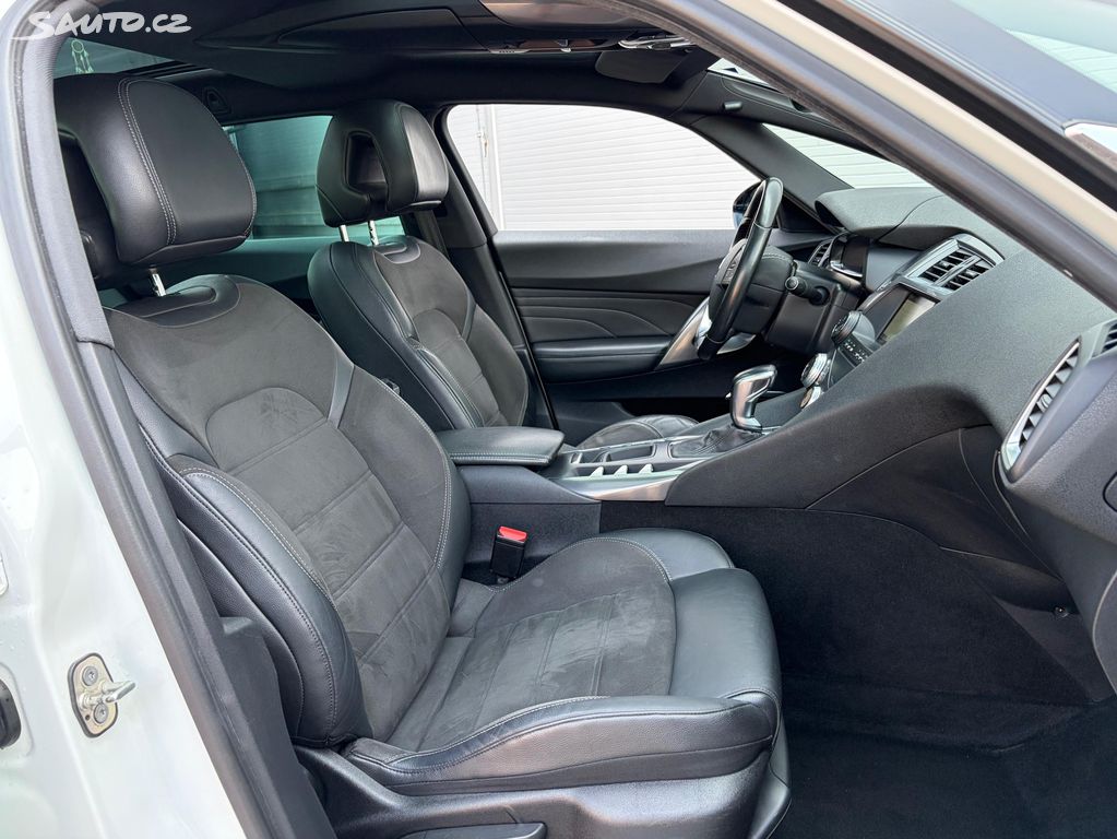 Citroen DS5 2016 nga Republika Çeke