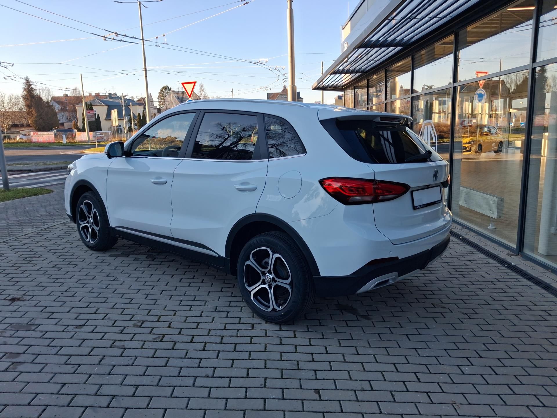 MG ZS, ELEGANCE 1.5 85kW 5MT 4x2 - fotka 3