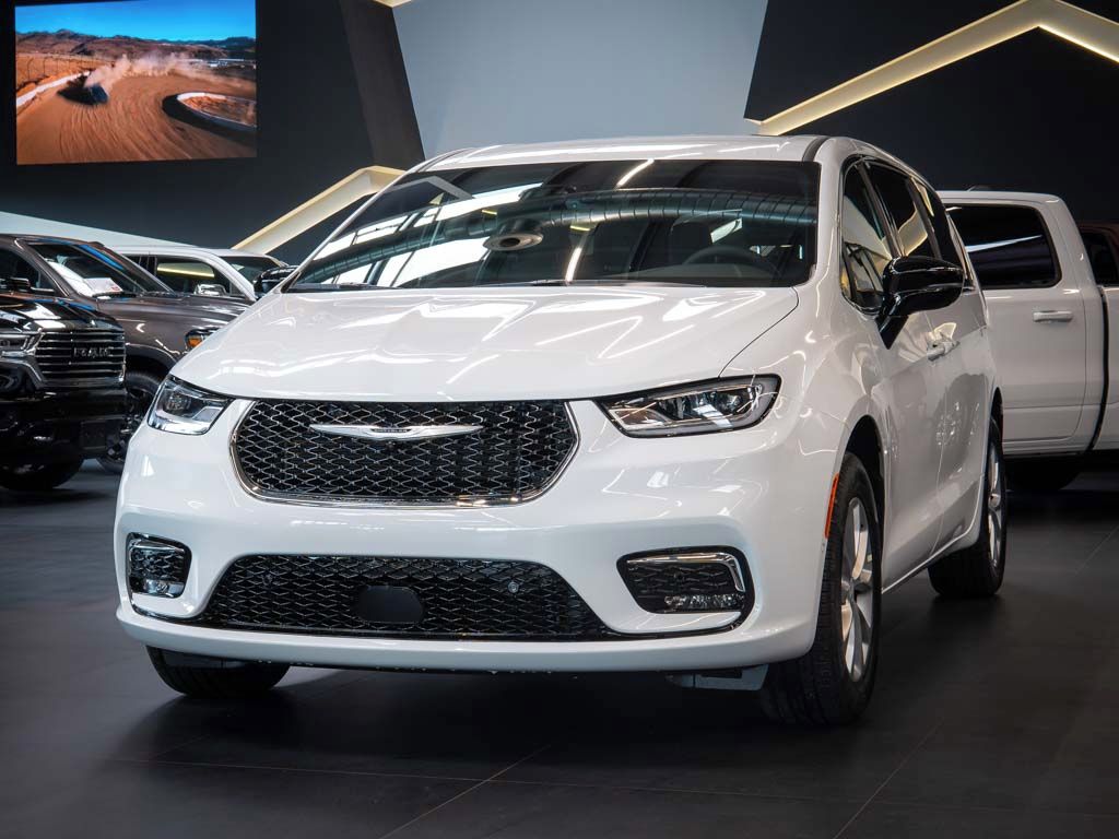 Chrysler Pacifica, 3.6 Select AWD, 360 Cam 2x LCD