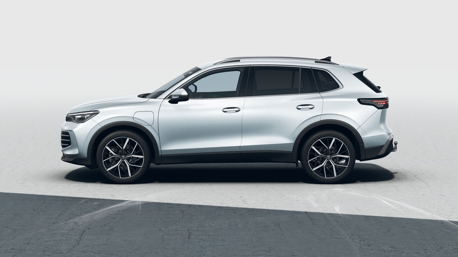 Volkswagen Tiguan - fotka 2