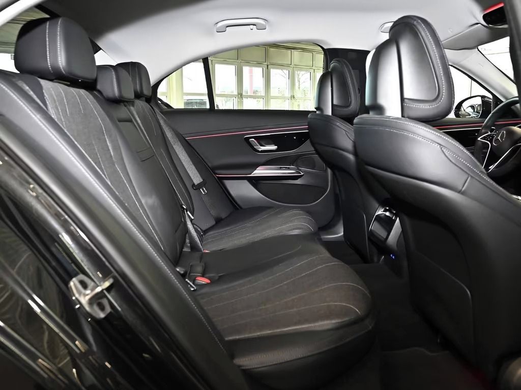 Mercedes-Benz Třídy E, 300 de Avantgarde Advanced - fotka 5