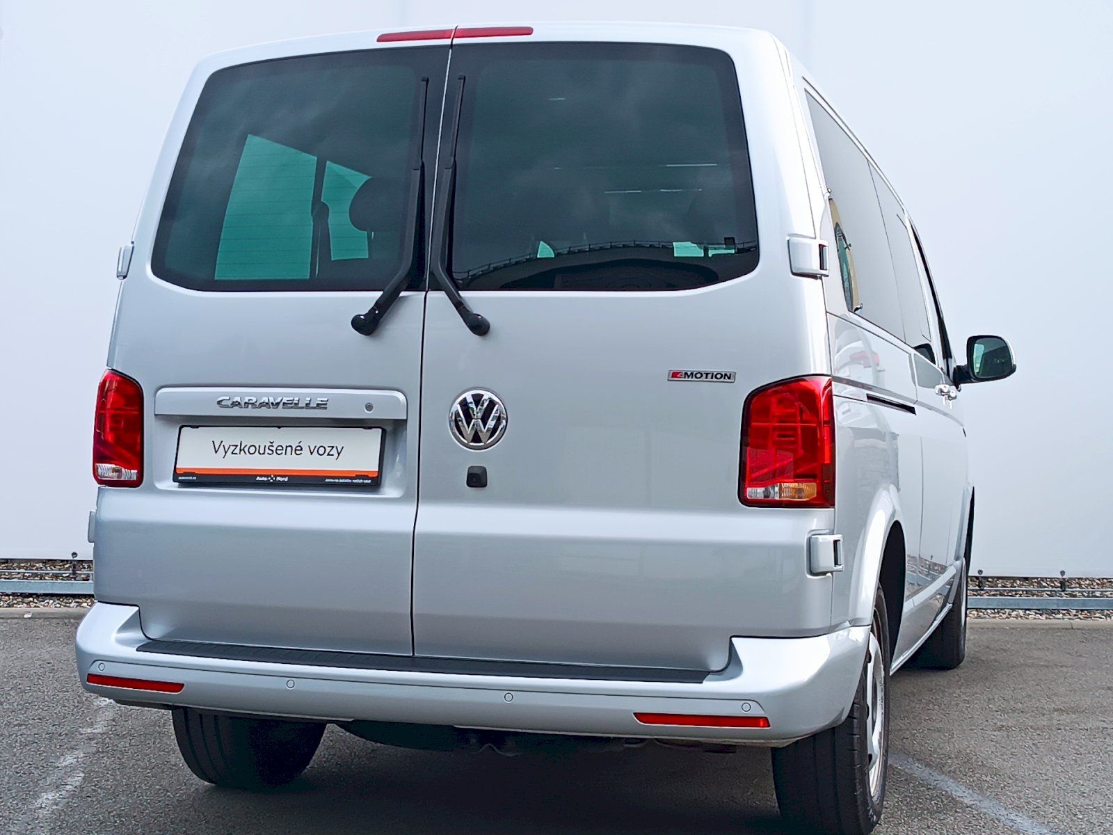 Volkswagen Caravelle, Caravelle CARAVELLE 6.1 CL TDI - fotka 2