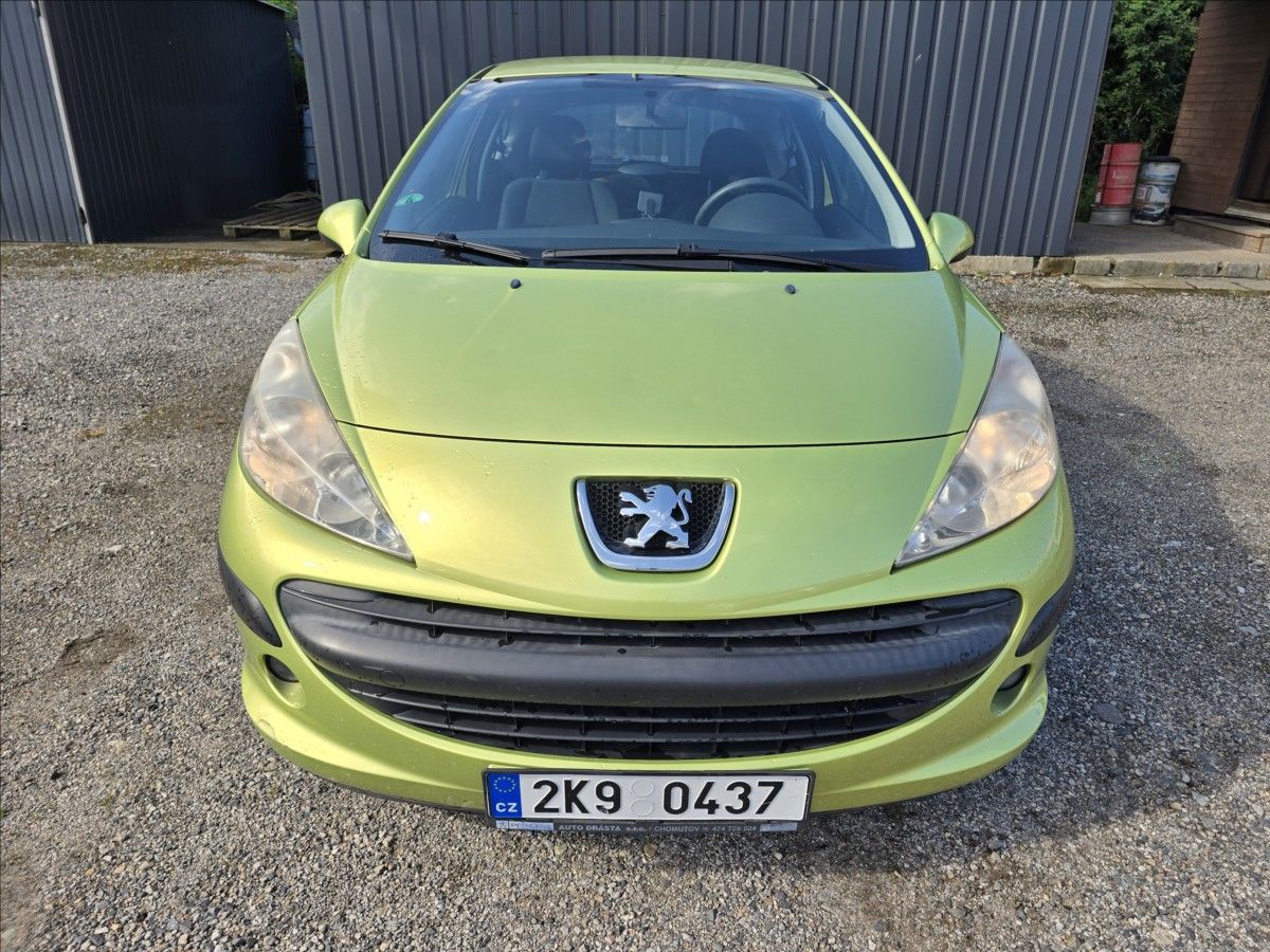 Peugeot 207, 1,4 MPi - fotka 2