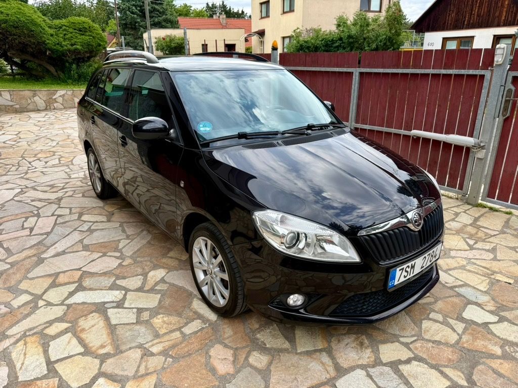 Škoda Fabia, 1.2 TSI 63 KW STYLE RS PAKET - fotka 3