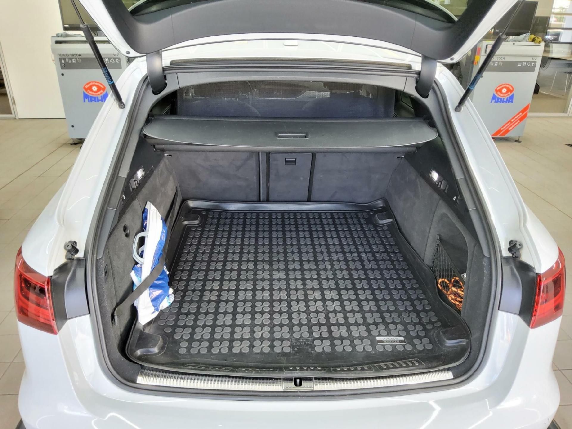 Audi A6 Avant, 3.0 TDI S-LINE VZDUCH - fotka 5