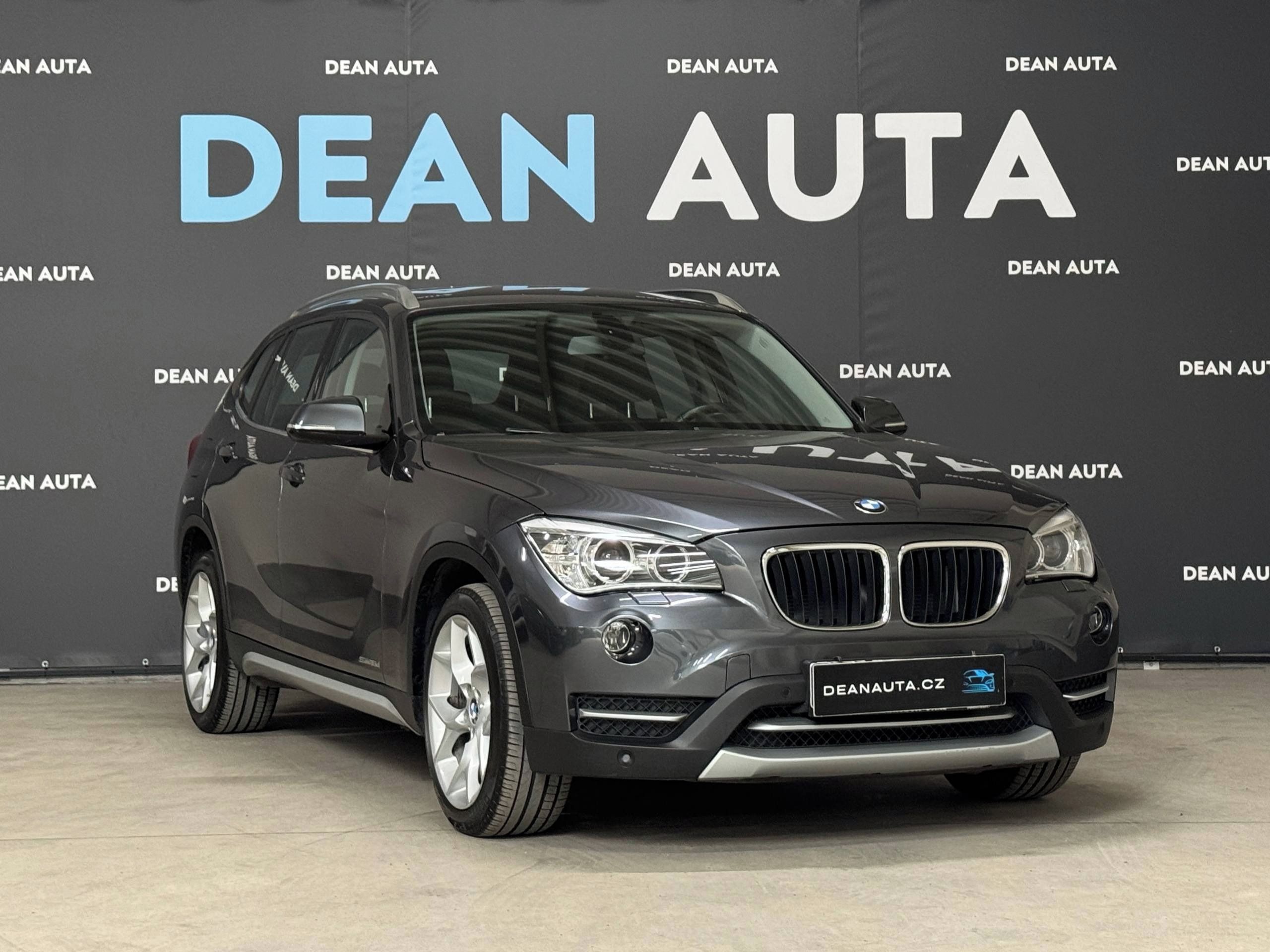 BMW X1, 18d 105kw, ČR, Serviska, 8st. - fotka 2