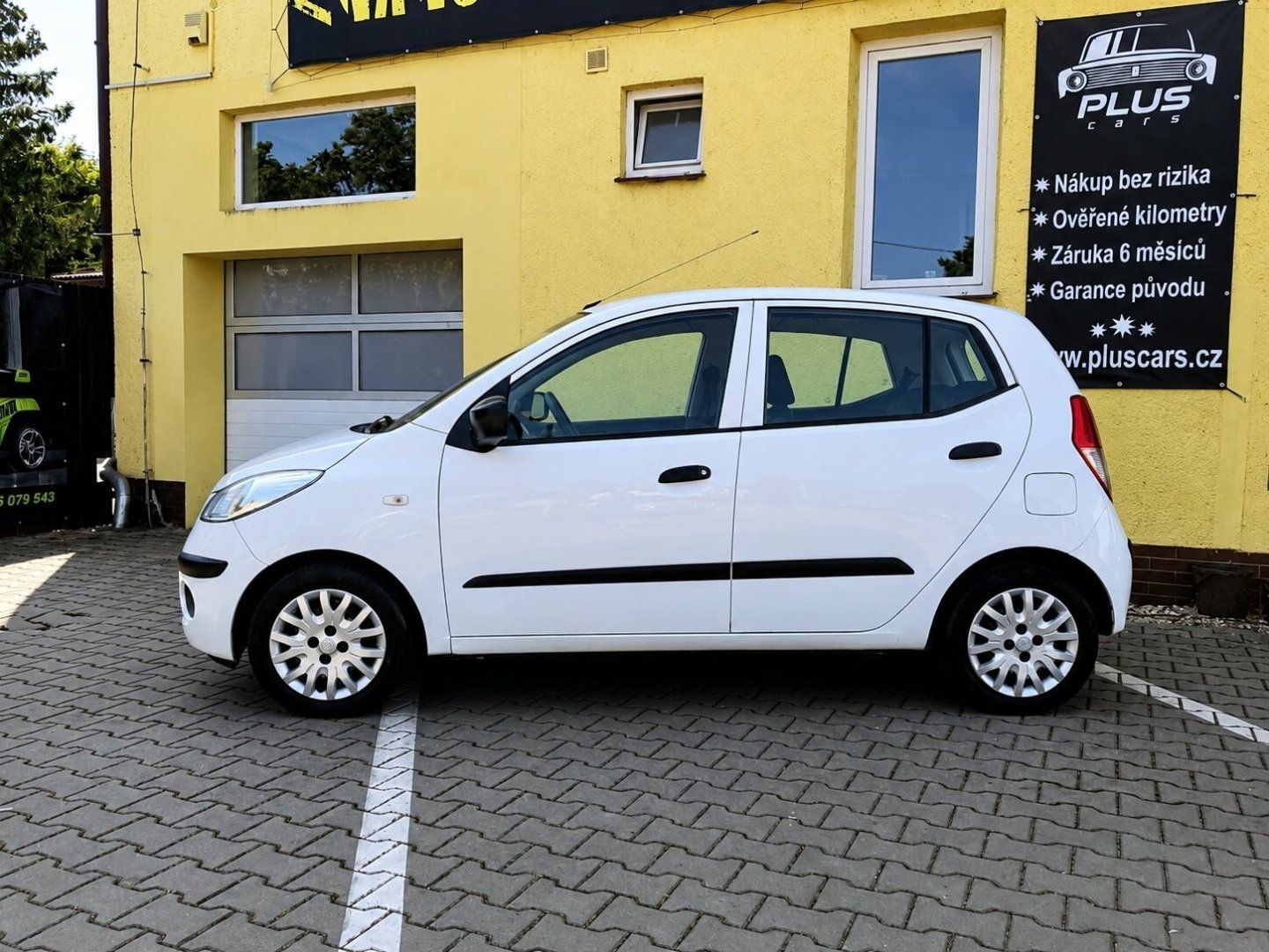 Hyundai i10, 1,1i (49kW)*STK DO 8/2027* - fotka 6