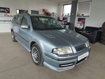 TDI,66KW,KLIMA,ALU,LED,1.MAJ