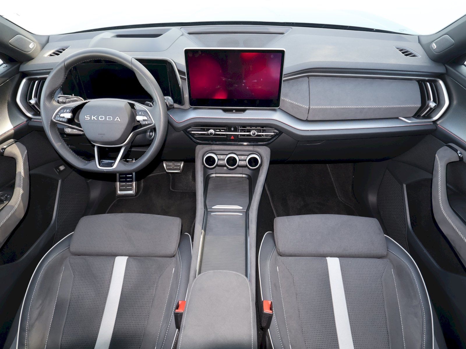 Škoda Kodiaq, SportLine 4x4 DSG 2.0TDI 140kW - fotka 5