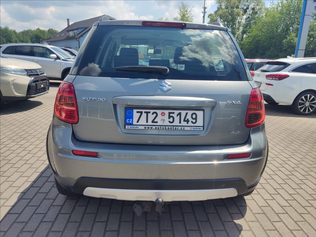 Suzuki SX4, 1,6 VVt 4x2 - fotka 6