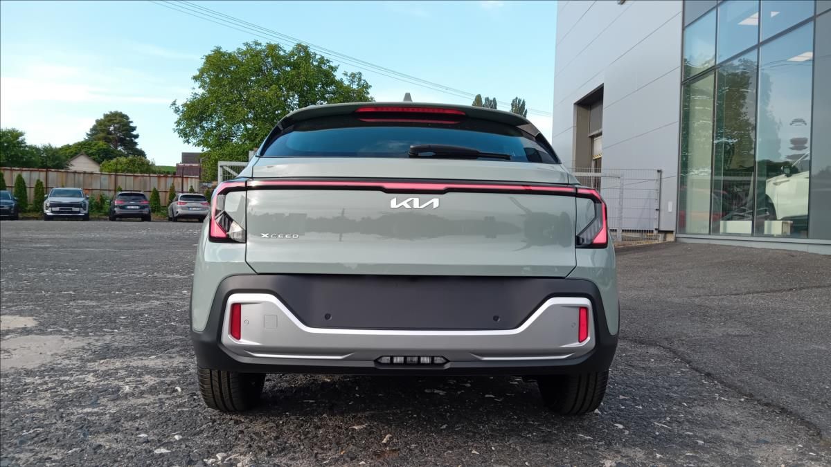 Kia XCee´d, 1,0 T-GDi SPIN (2027) - fotka 4