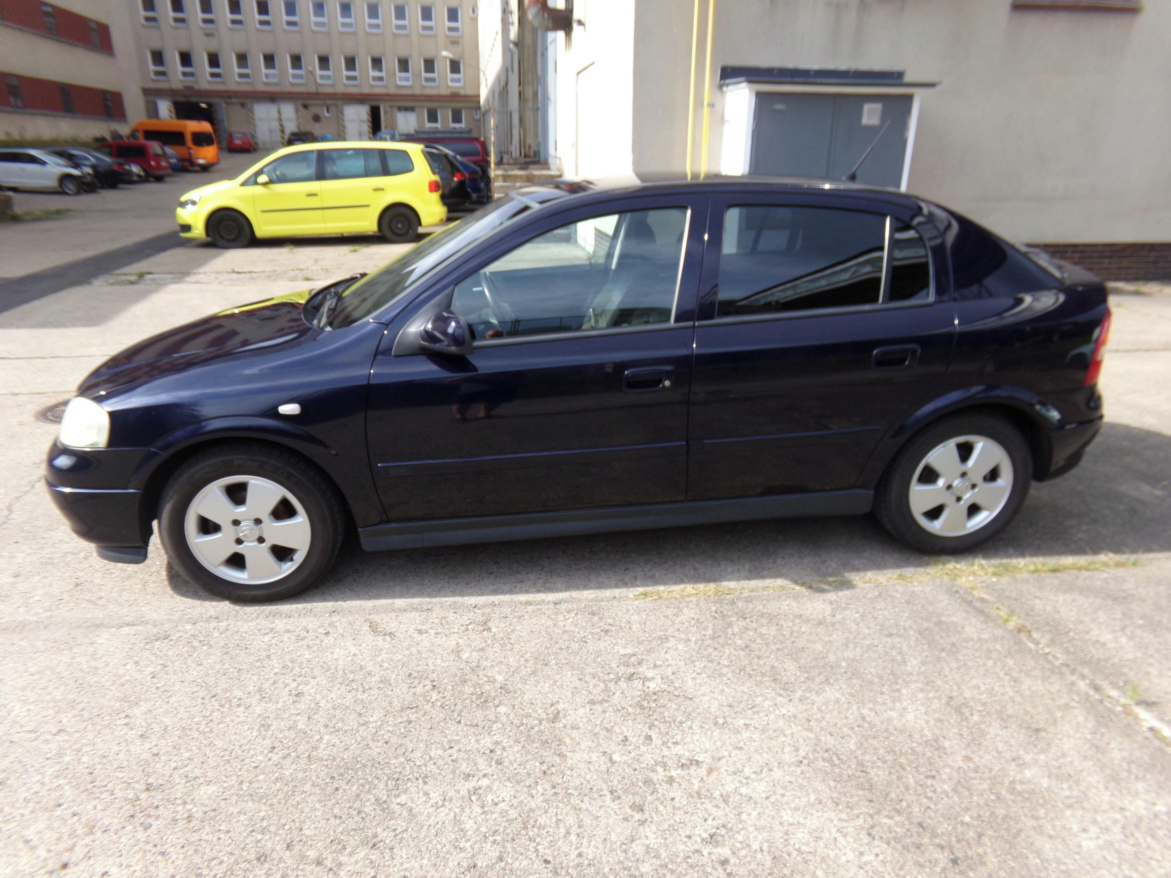 Opel Astra, 1.6 16V ELEGANCE - fotka 2