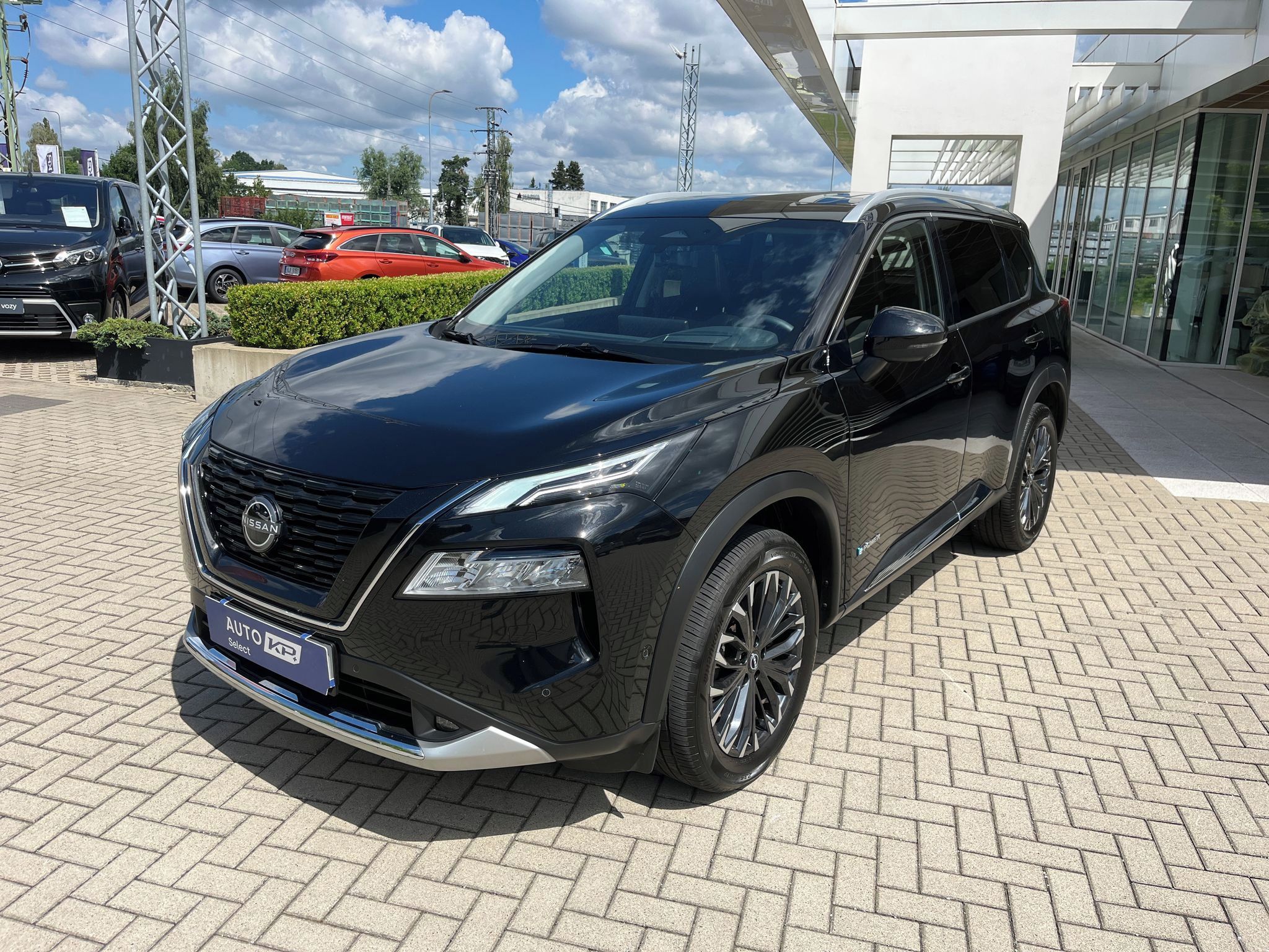 Nissan X-Trail, e-Power 213k e-4orce 4x4 Tekna - fotka 2
