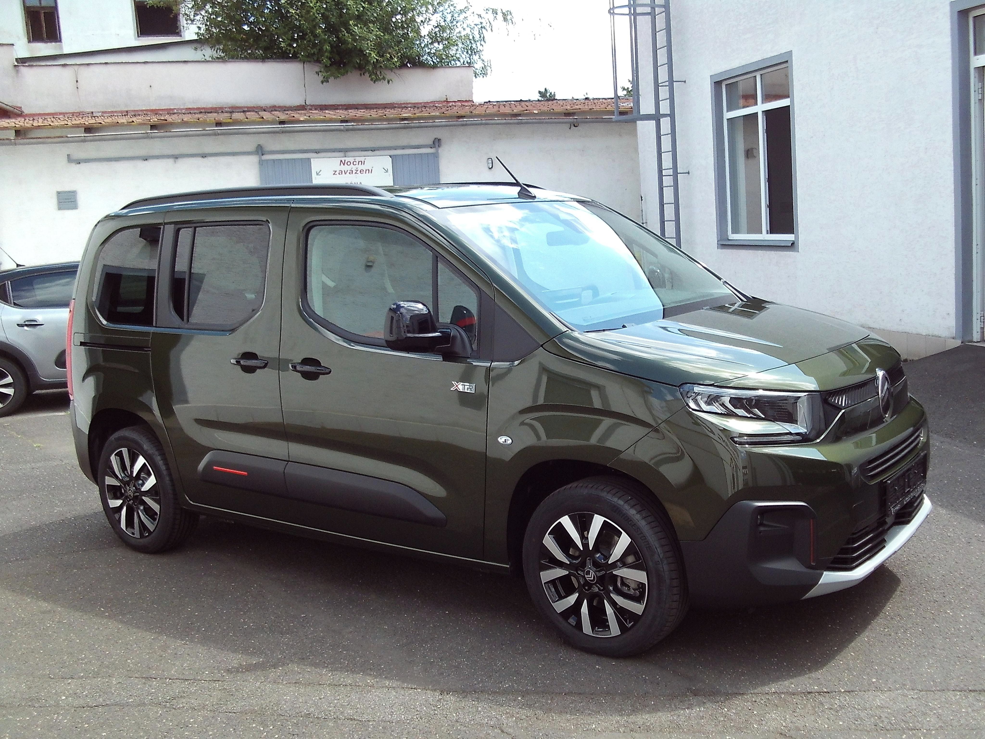 Citroën Berlingo, MAX Diesel 130k Manual - fotka 3