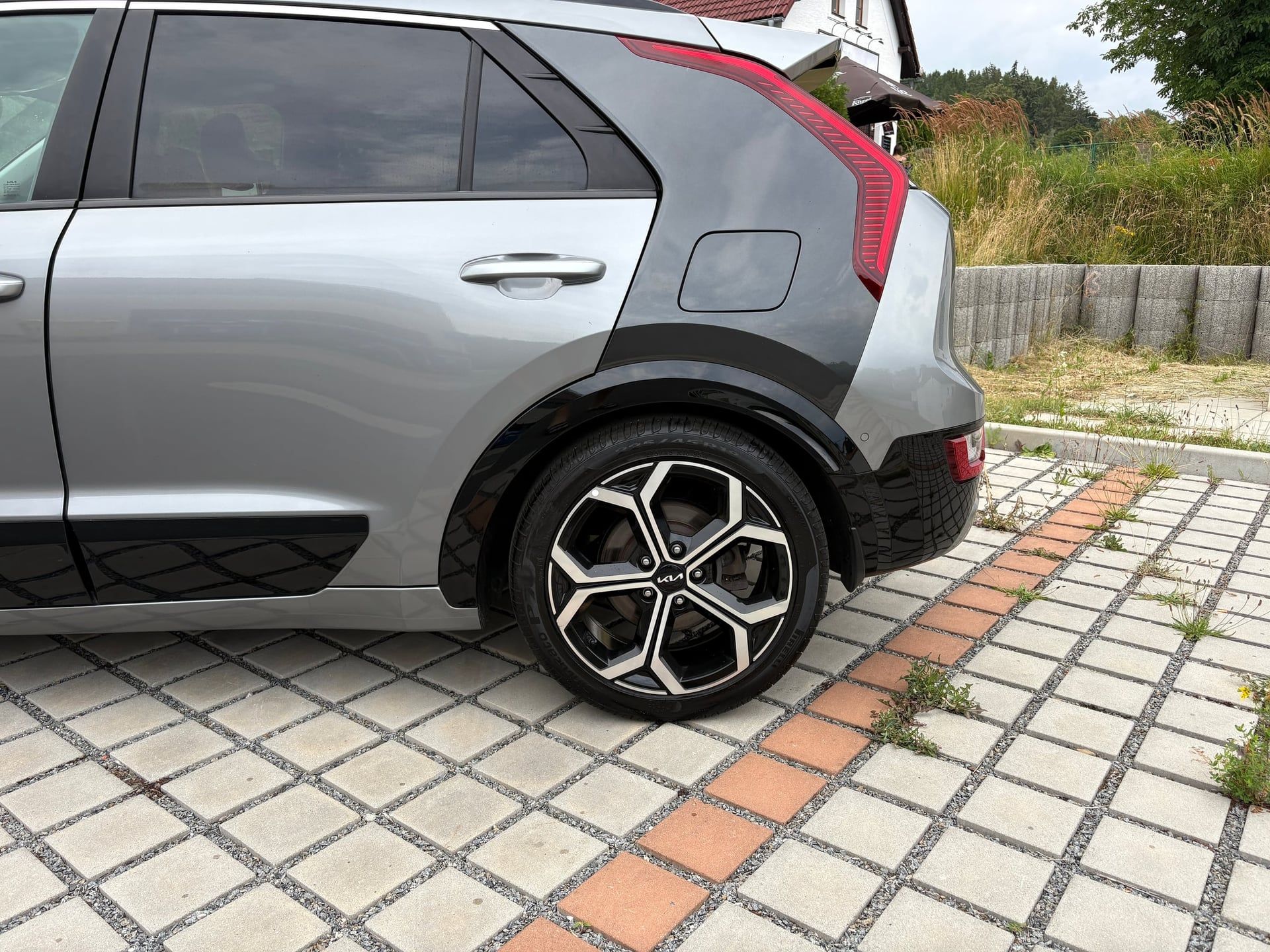 Kia Niro, 1.6 GDI/HEV/Premium/ČR/záruka - fotka 6