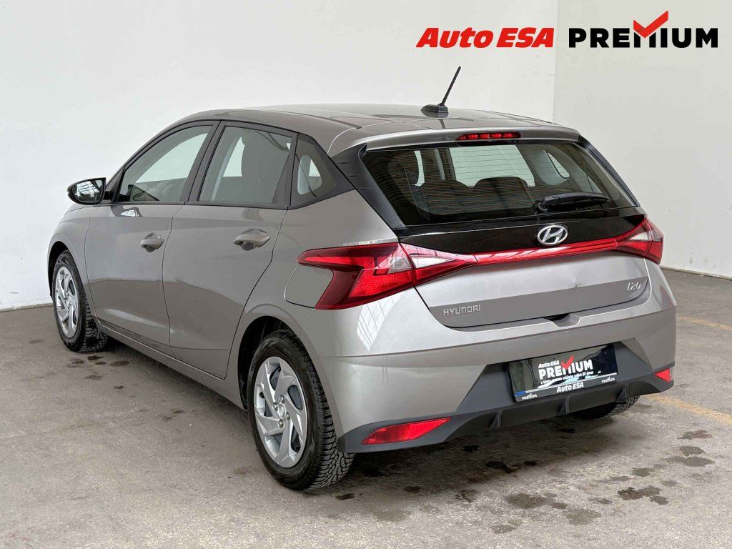 Hyundai i20, 1.2i,ČR,comfort club - fotka 6