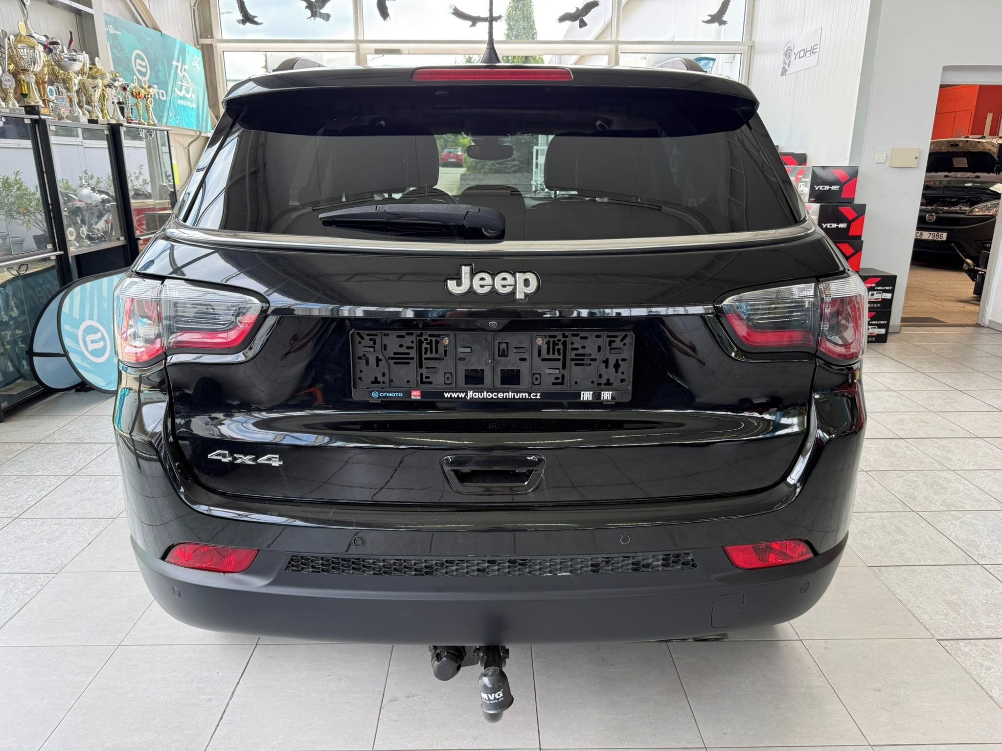 Jeep Compass, Limited 1.4 125 kW 4x4 1.maj. - fotka 6
