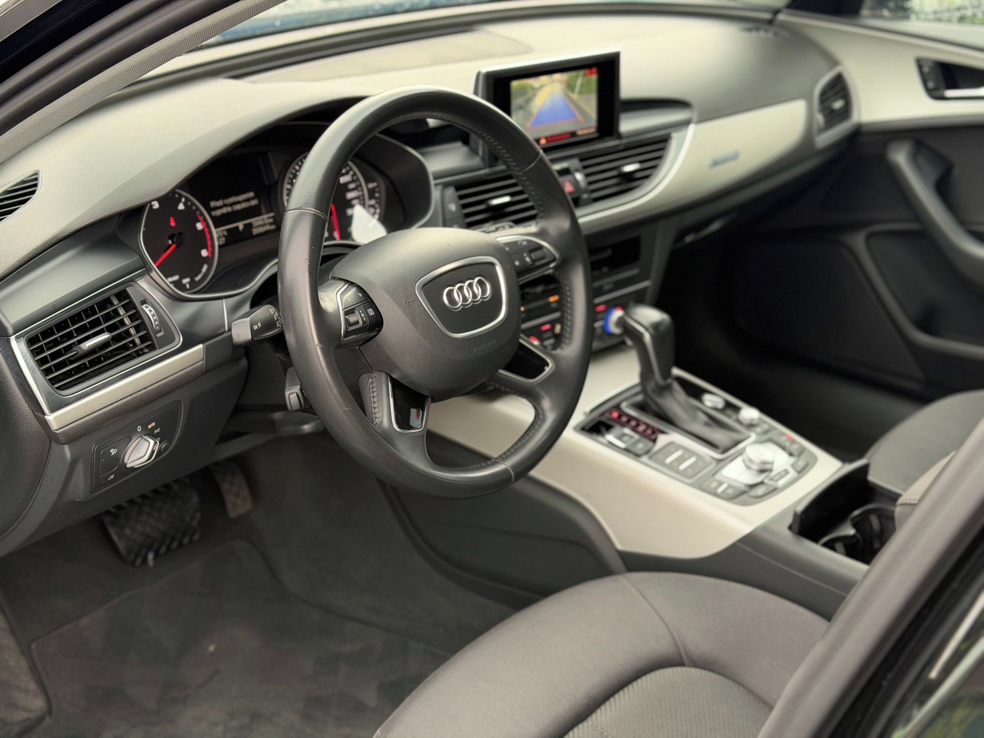 Audi A6 Avant, 3,0 Tdi V6 Quatrro - fotka 6