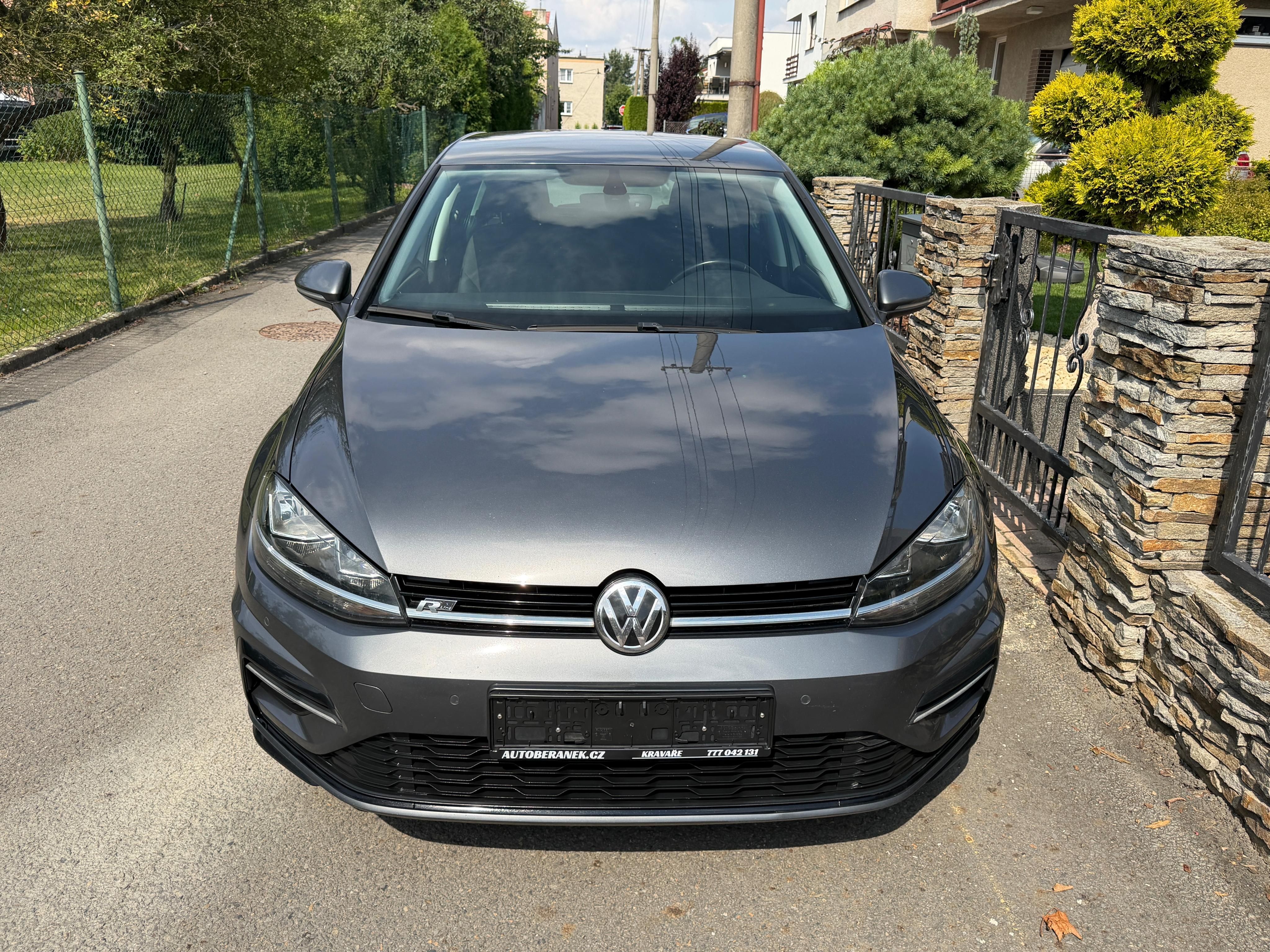 Volkswagen Golf - fotka 2