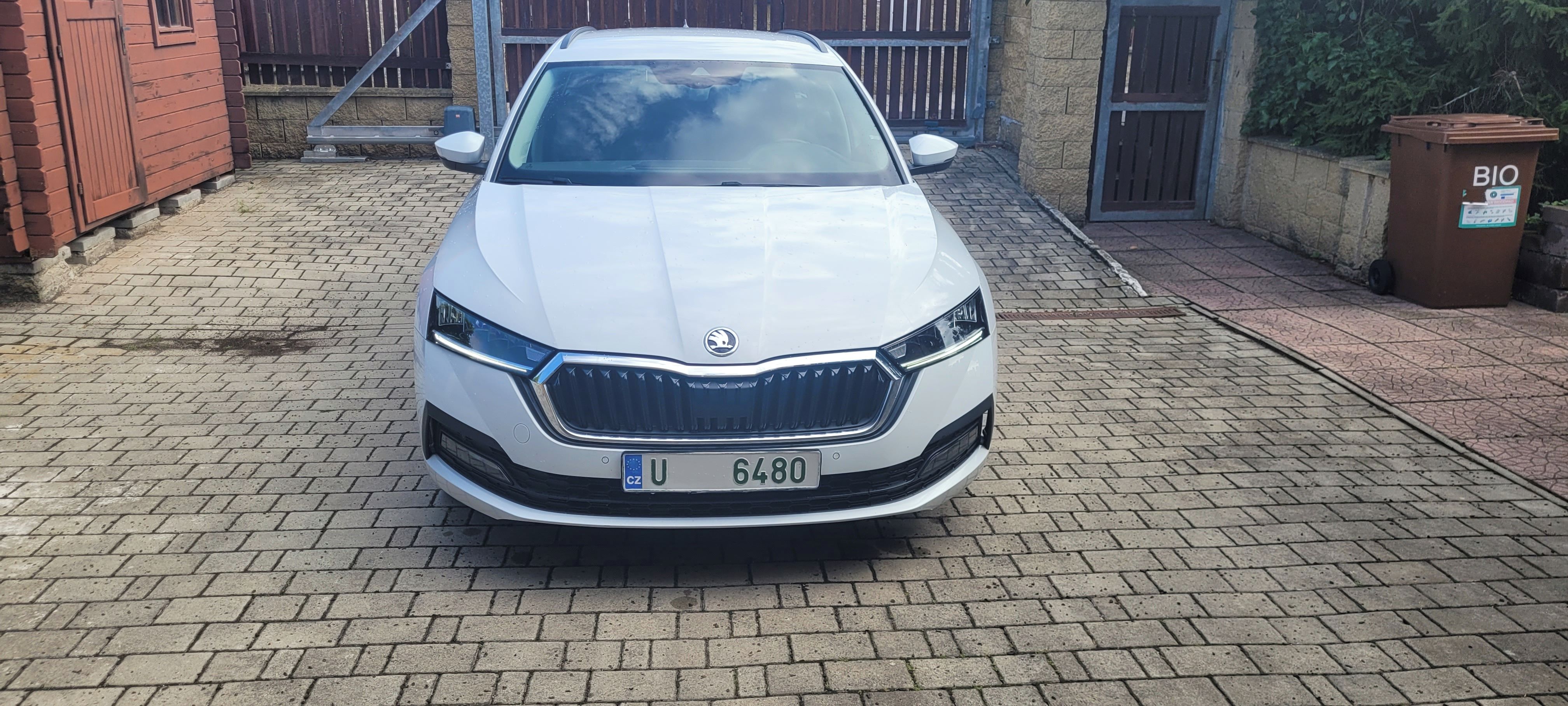 Škoda Octavia, 4 TSi model 2023 VIRTUAL navi - fotka 2