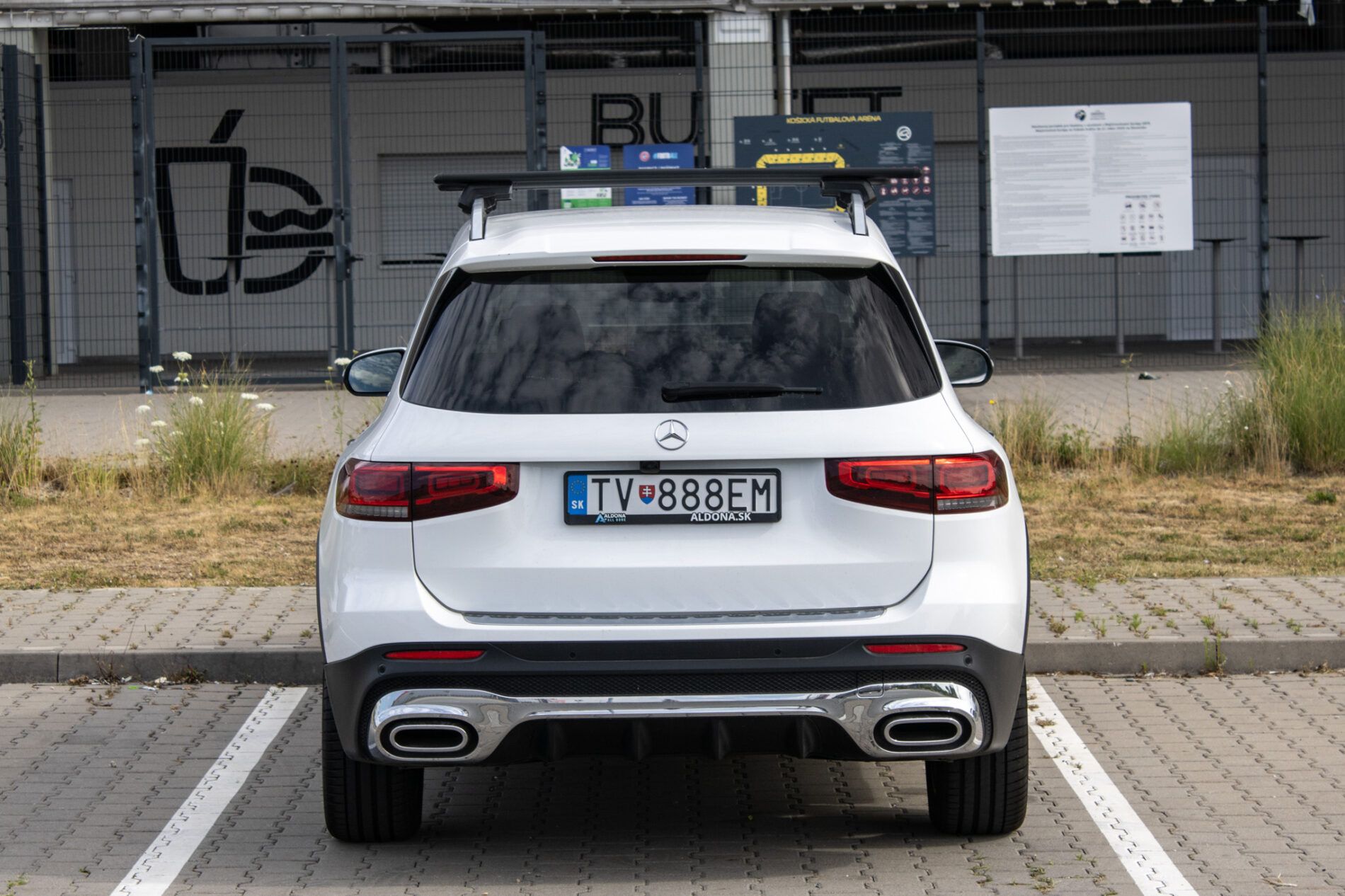 Mercedes-Benz GLB - fotka 6