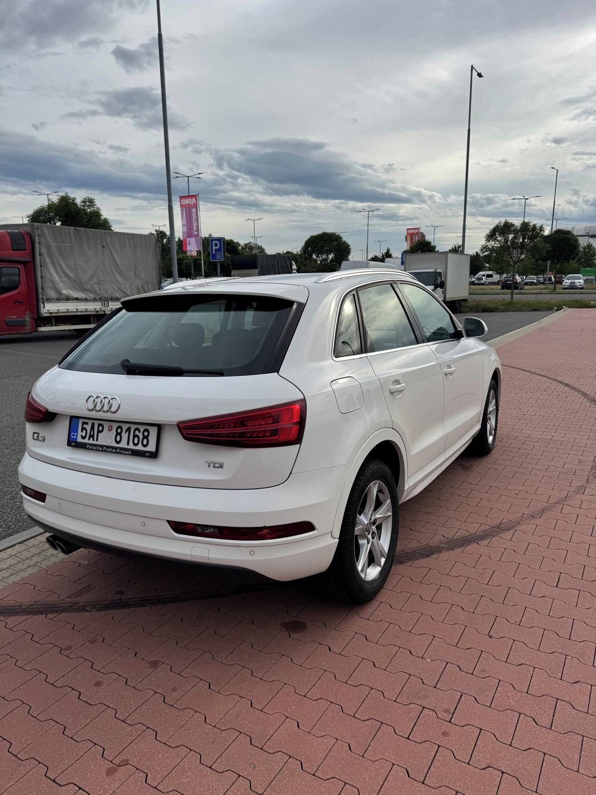 Audi Q3, 2.0 TDI, 110 kW / 150 k - fotka 5