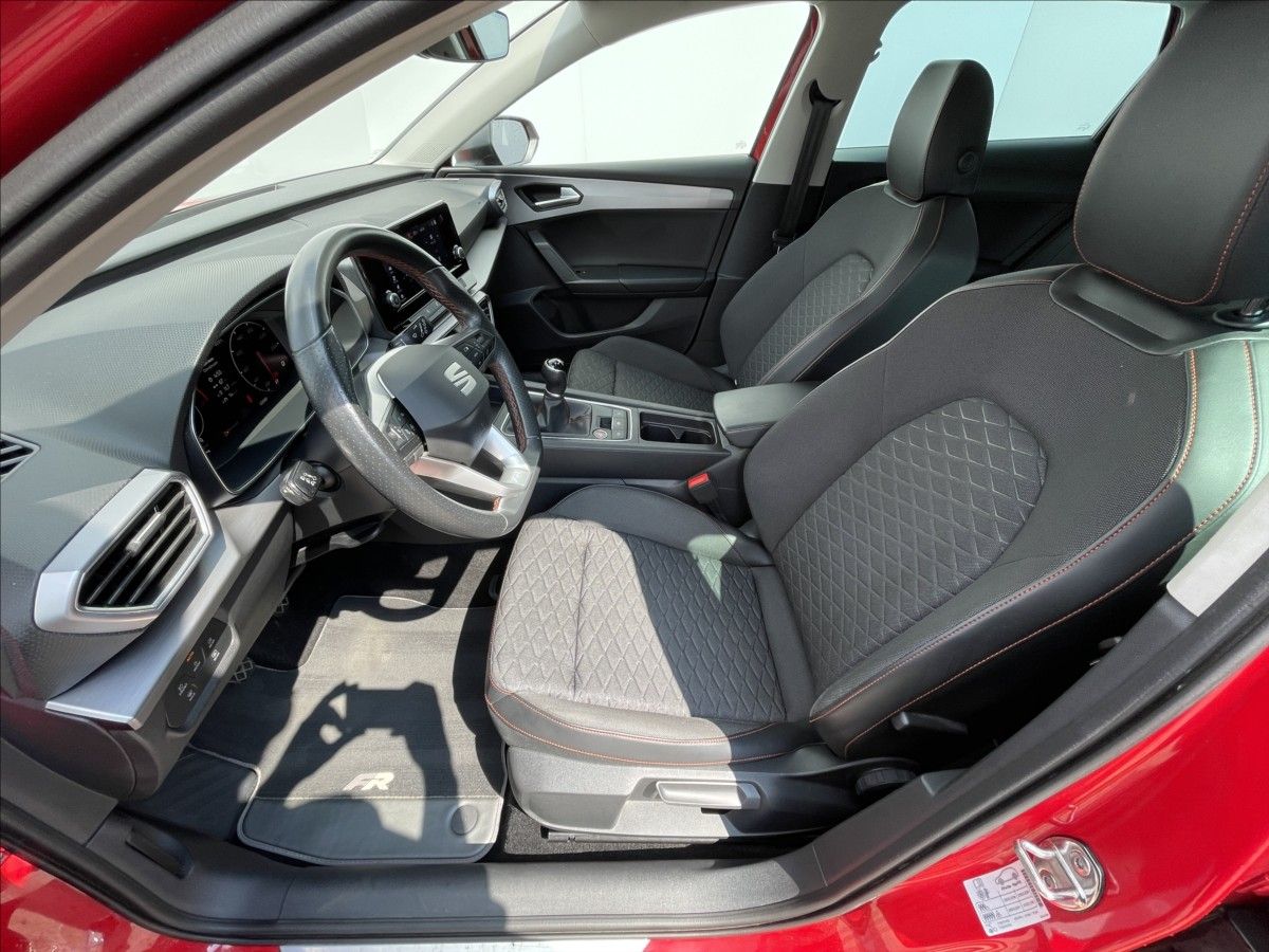 Seat Leon, 1,5 TSI Combi FR ST KESSY+PDC - fotka 4