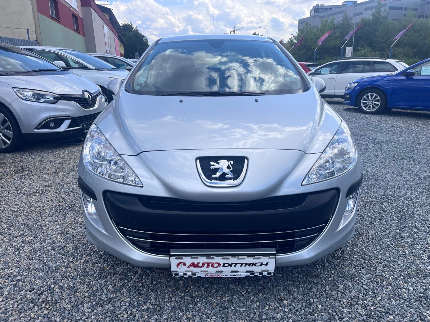 Peugeot 308, 1.4i - fotka 3