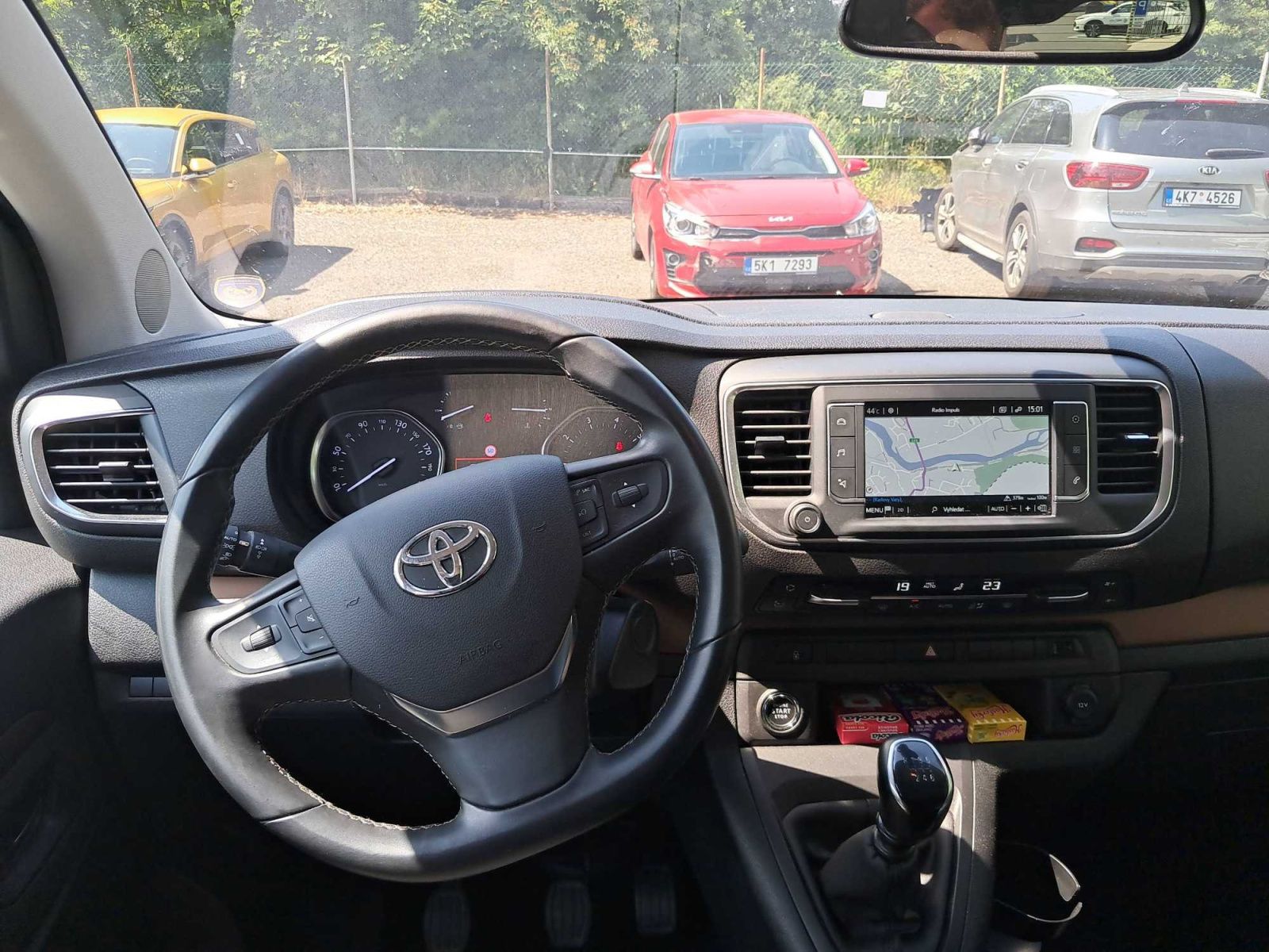 Toyota Proace Verso, 2.0 D-4D, Family, 8 míst, L1 - fotka 3